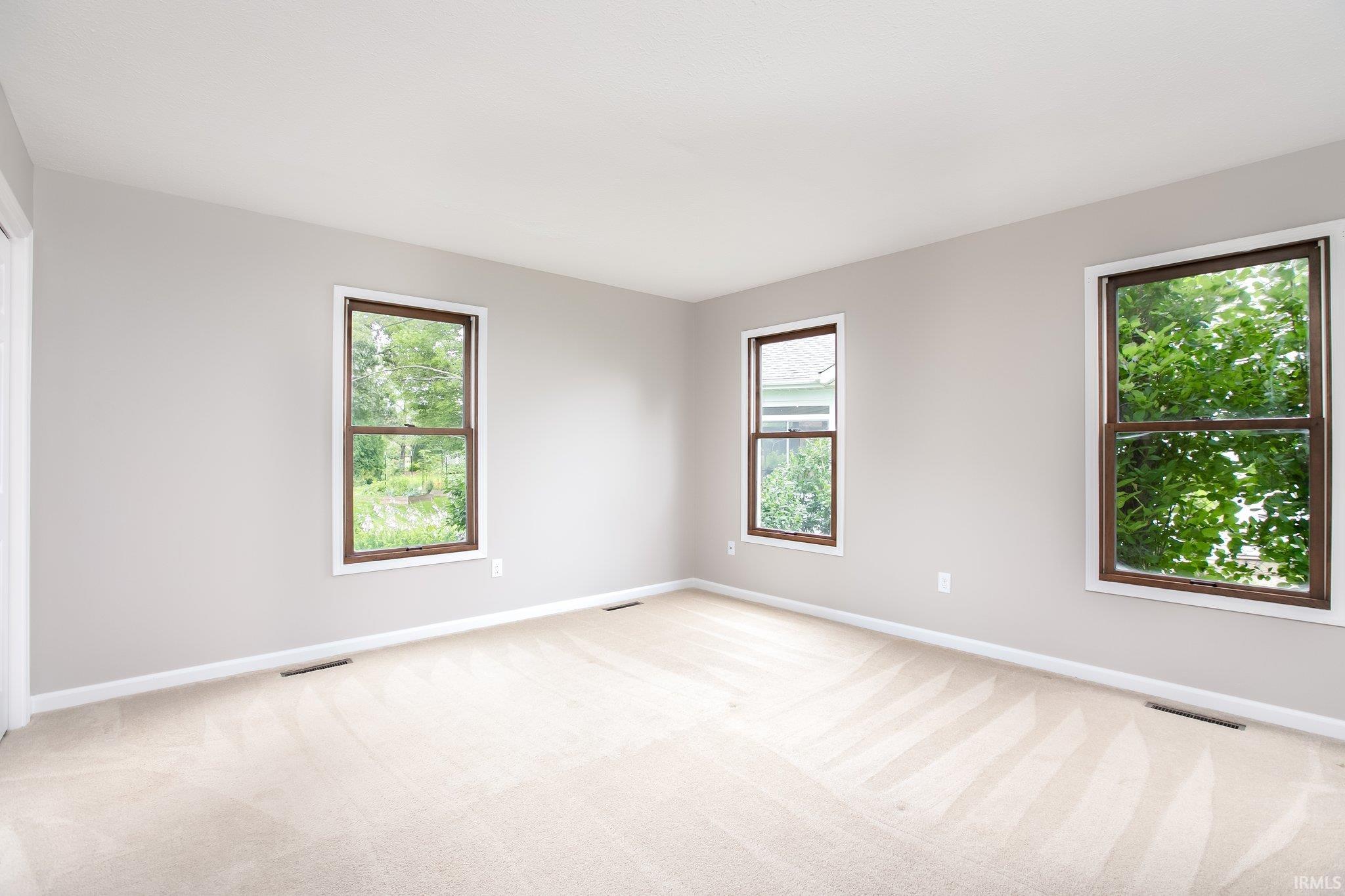 51251 Hunting Ridge