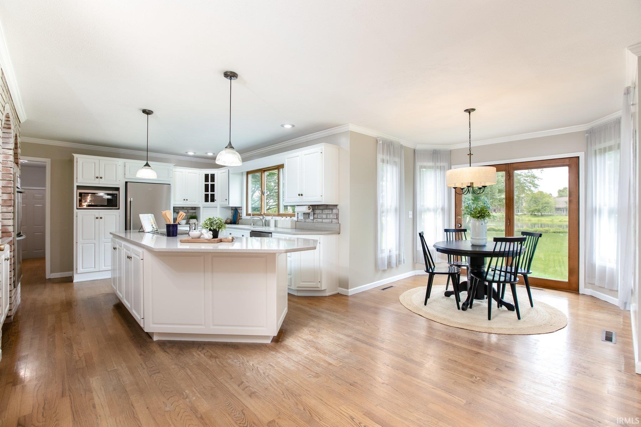 51251 Hunting Ridge