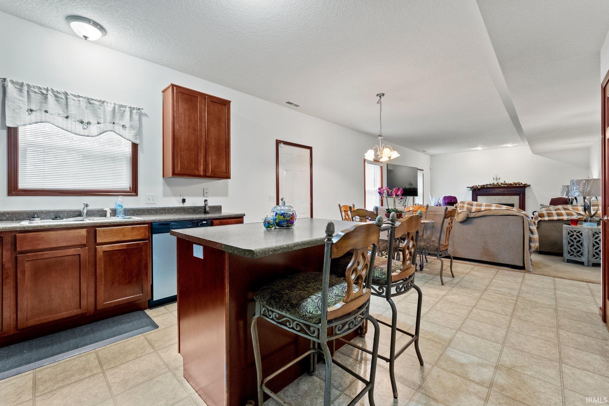 421 Treeline