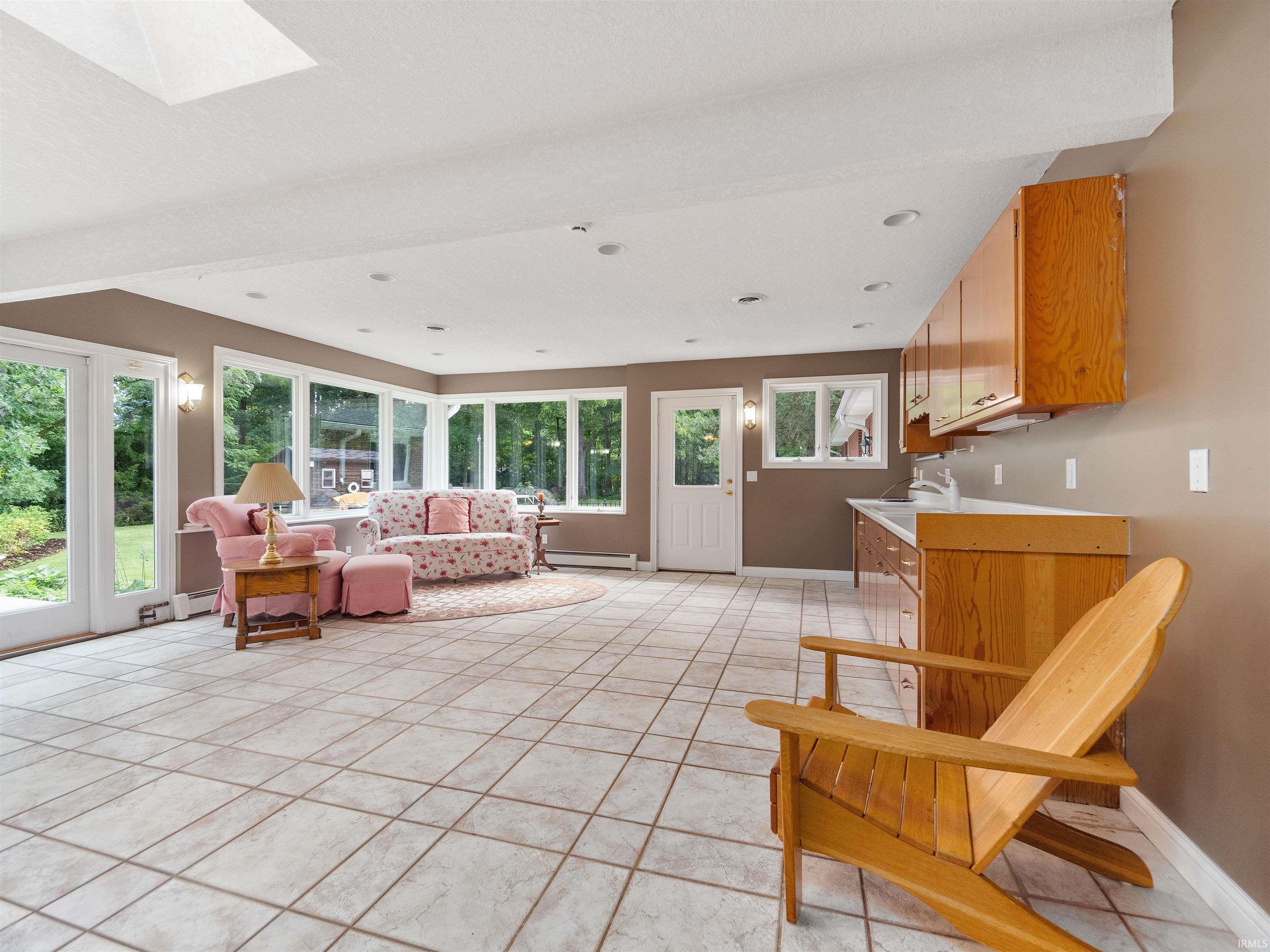 10430 Greenoak