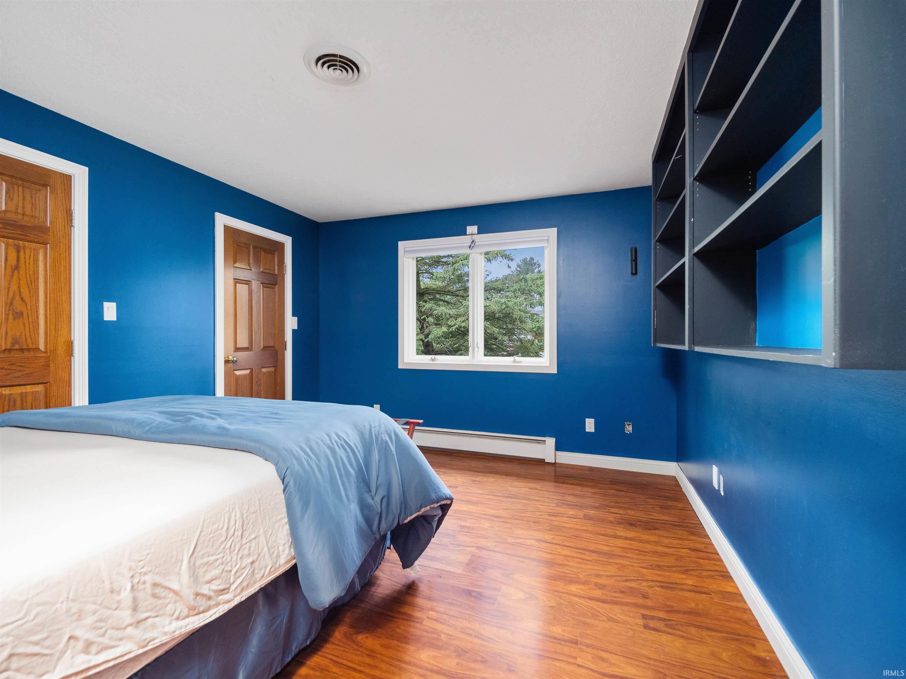 10430 Greenoak