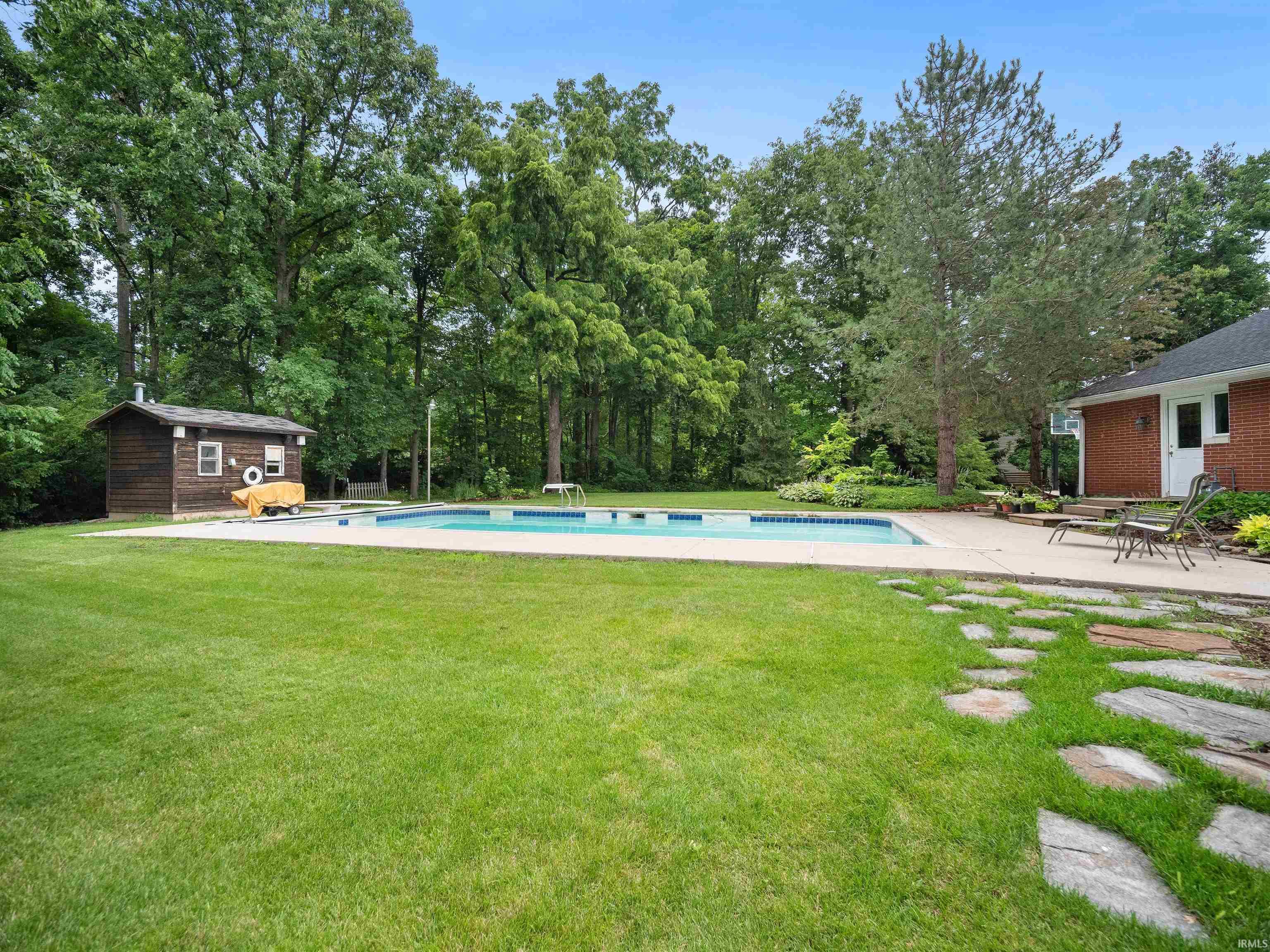 10430 Greenoak