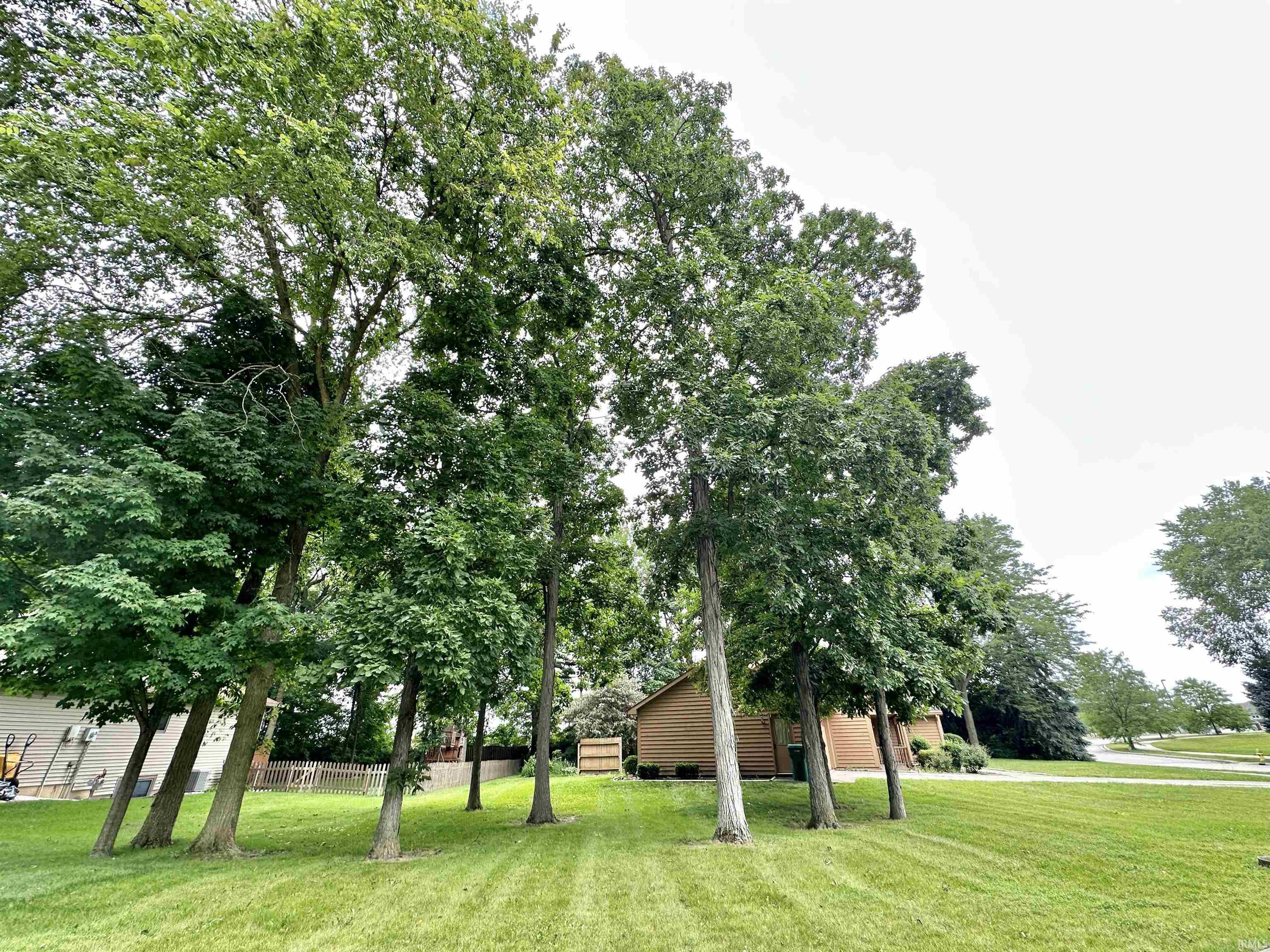10716 Oak Crossing