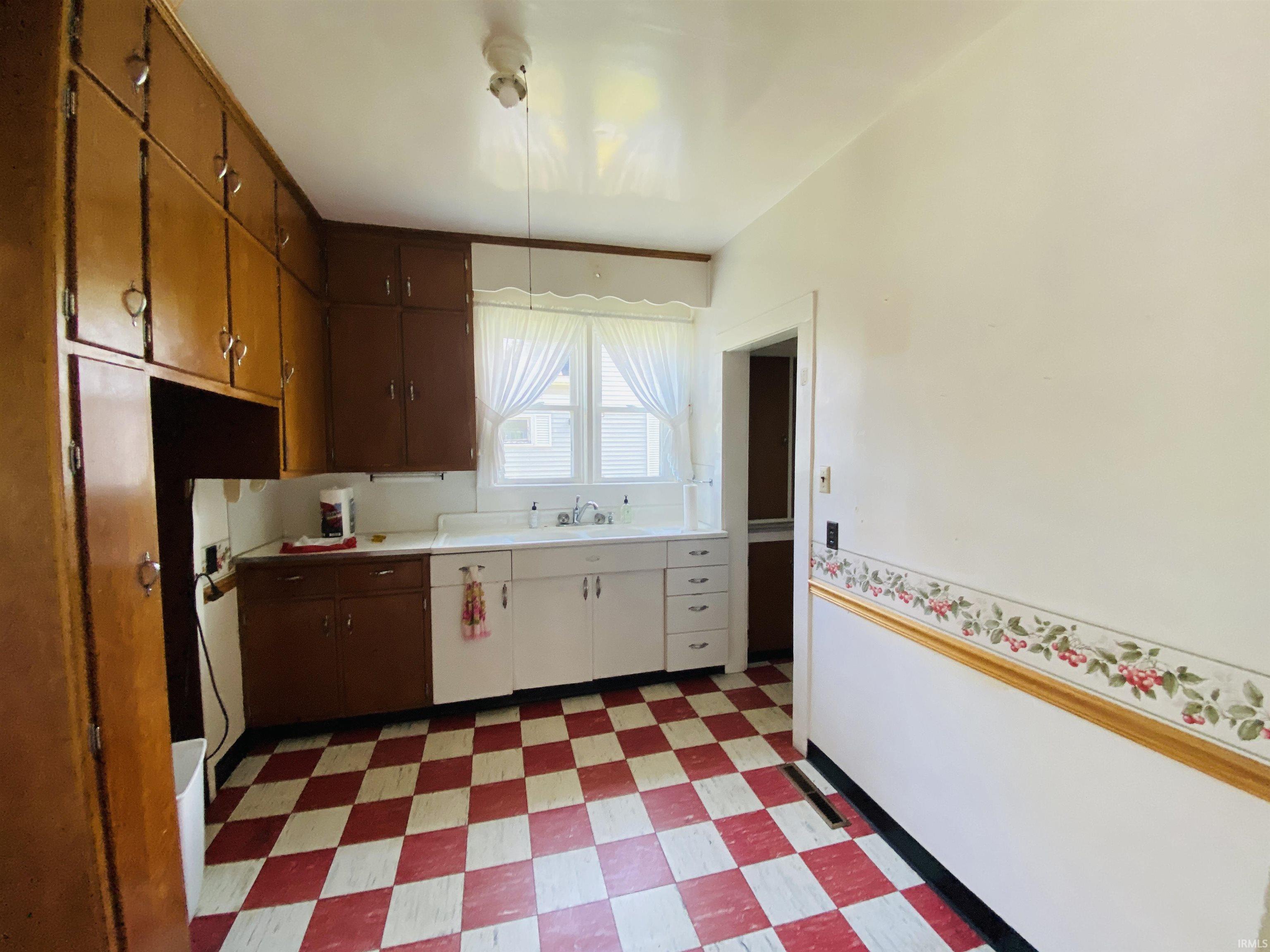 111 Dewey