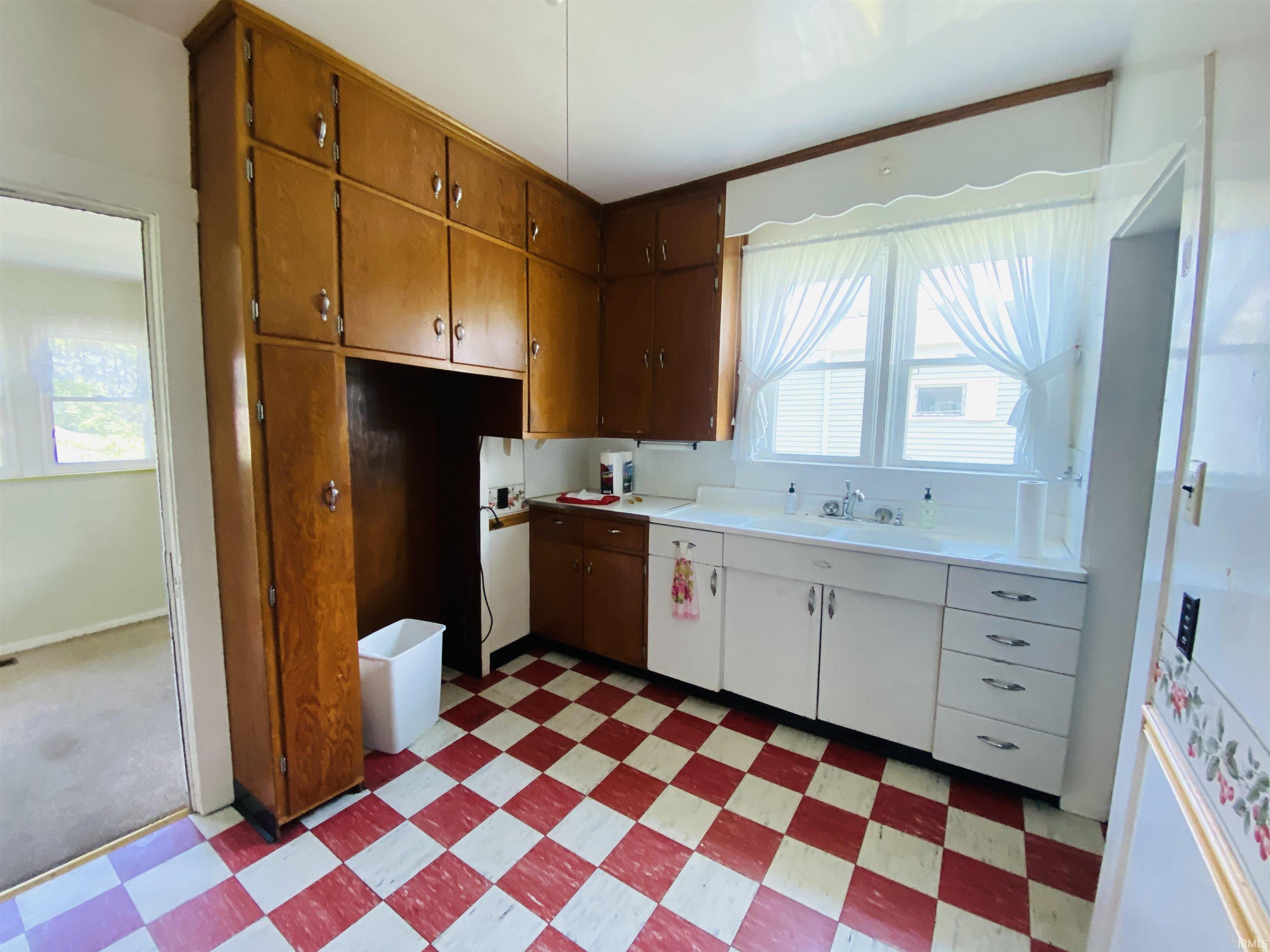 111 Dewey