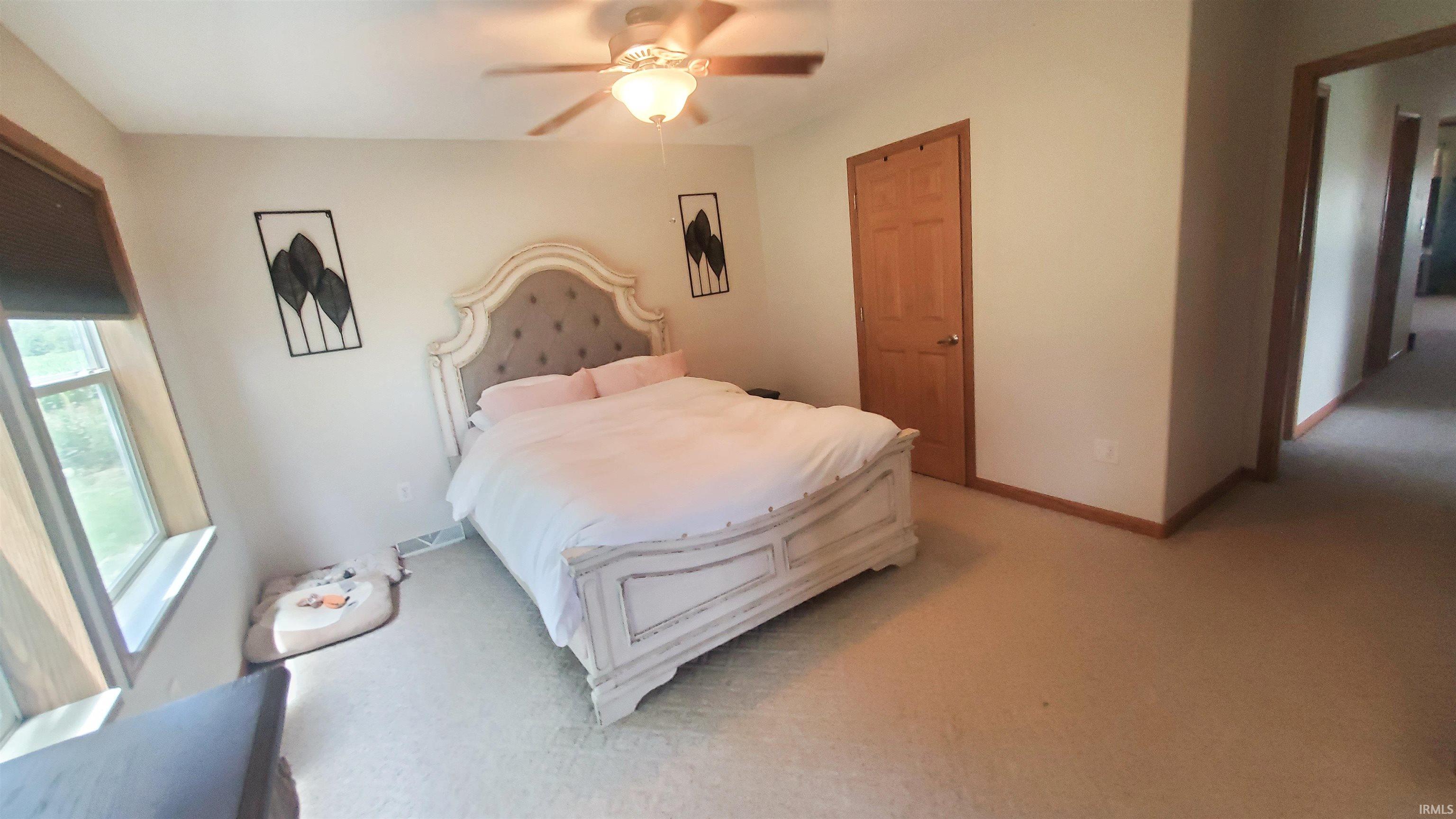 2833 Maplewood