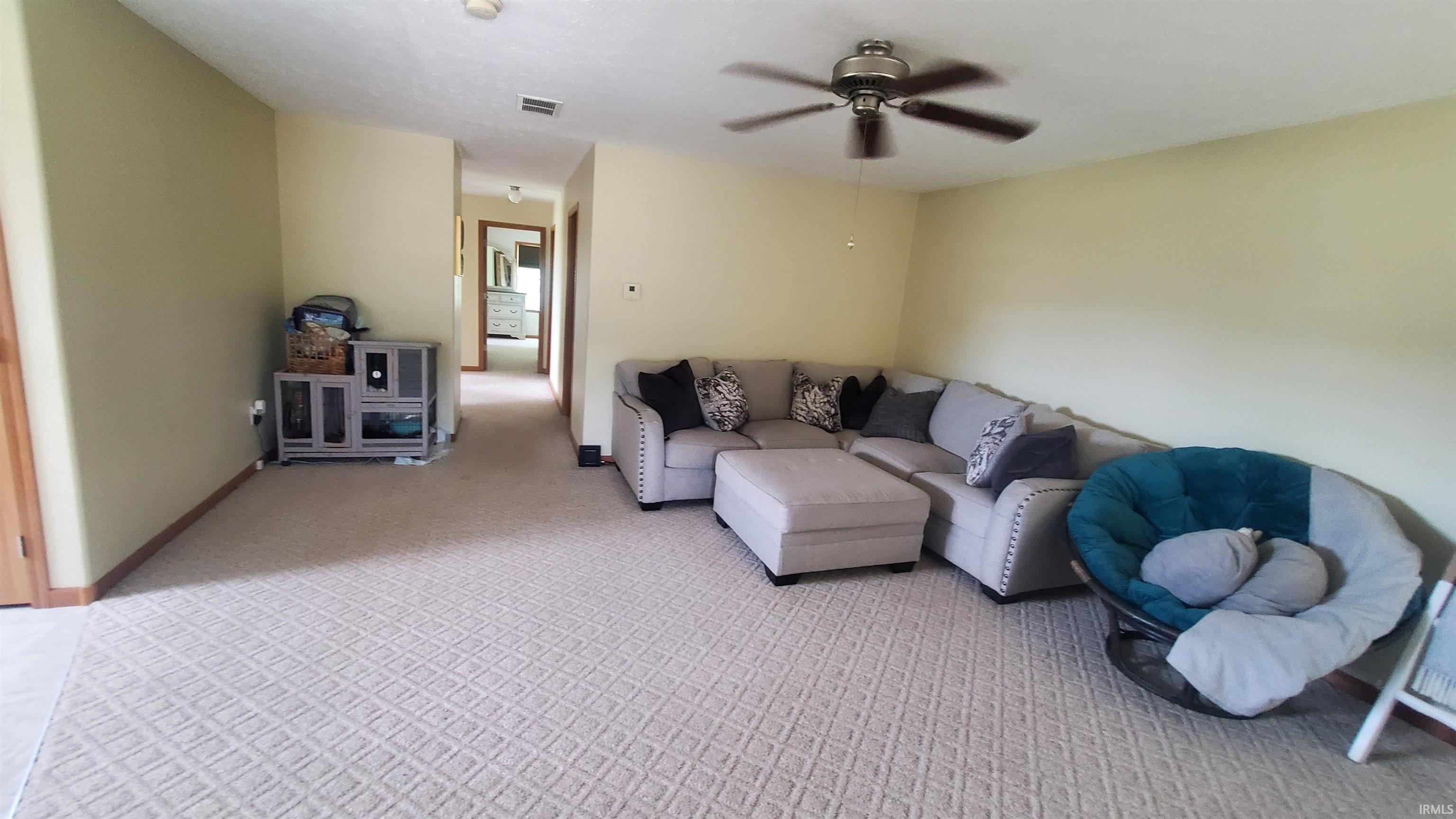 2833 Maplewood