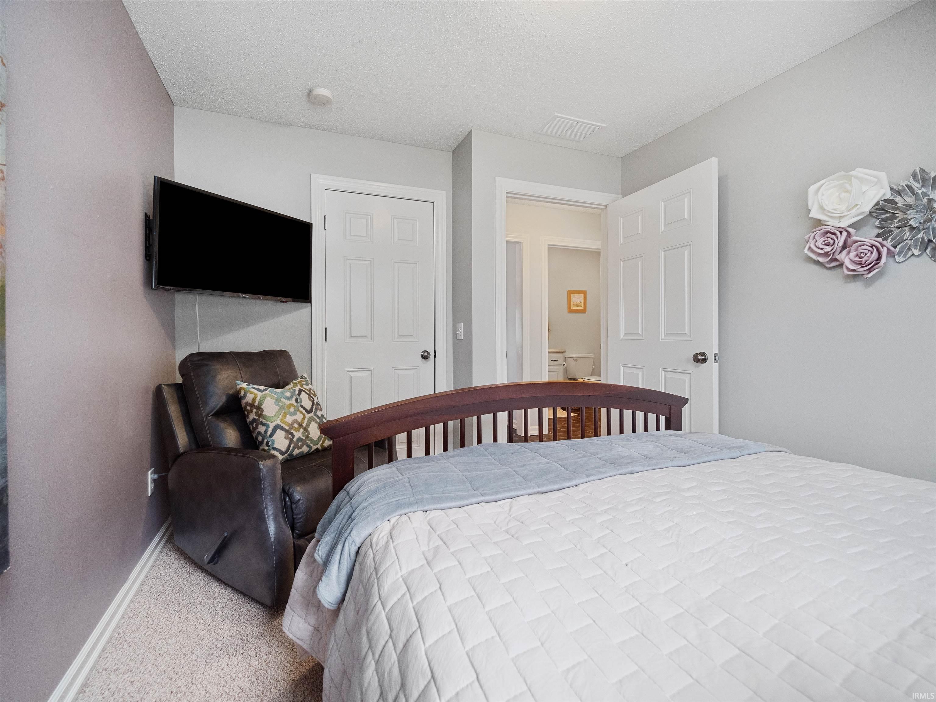 8503 Ashworth