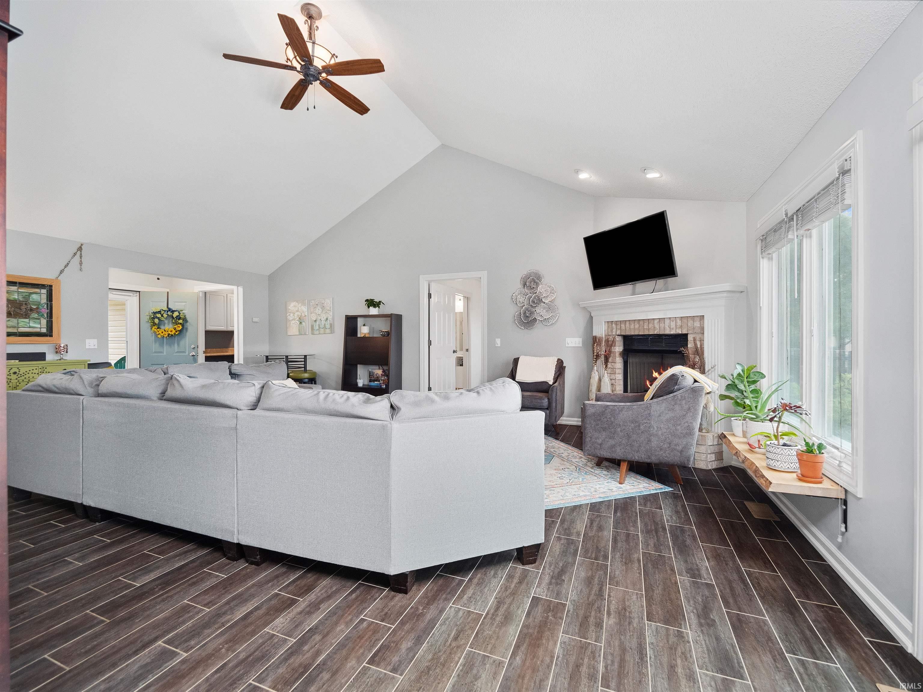 8503 Ashworth