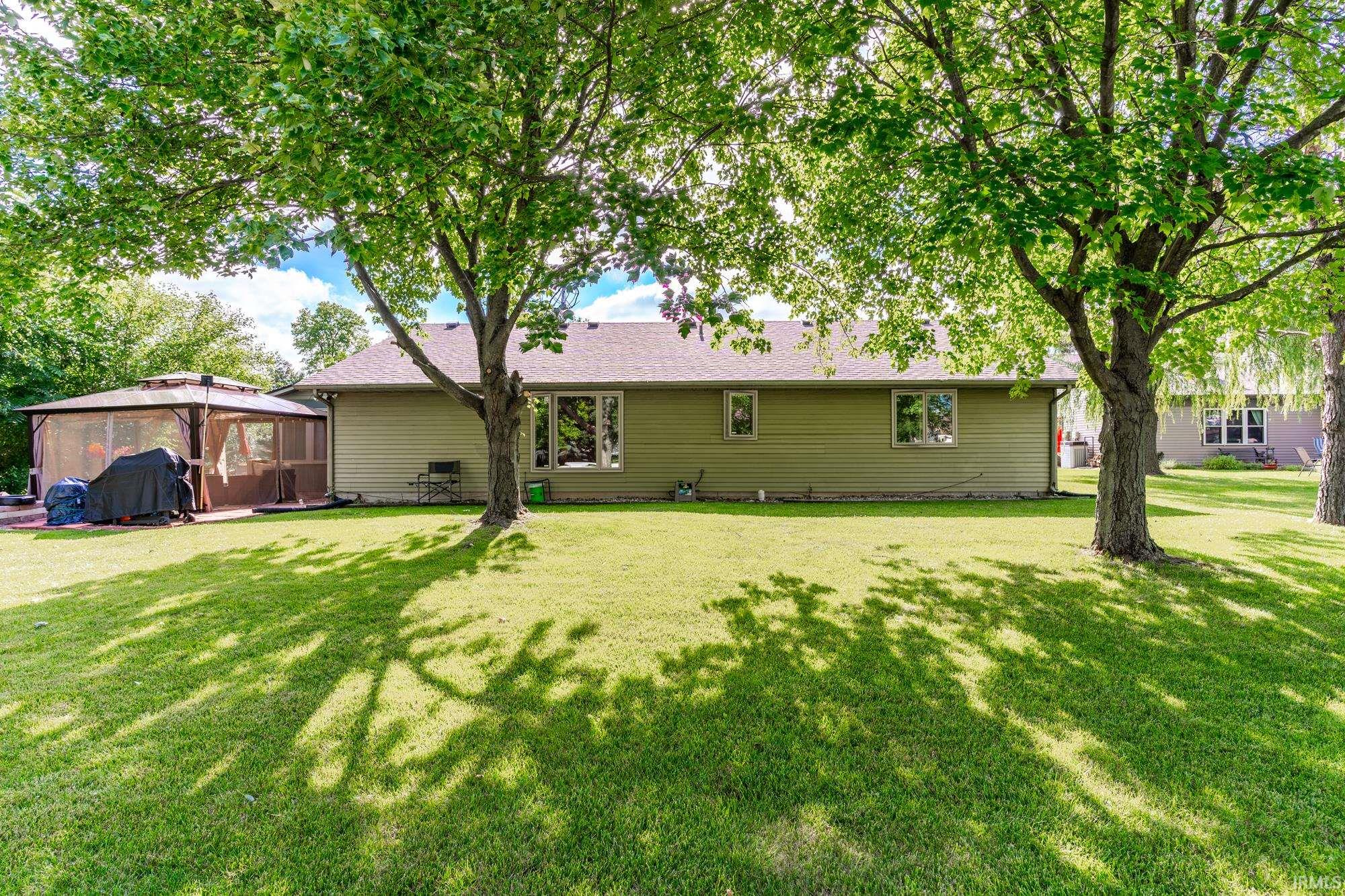 11826 Westwind