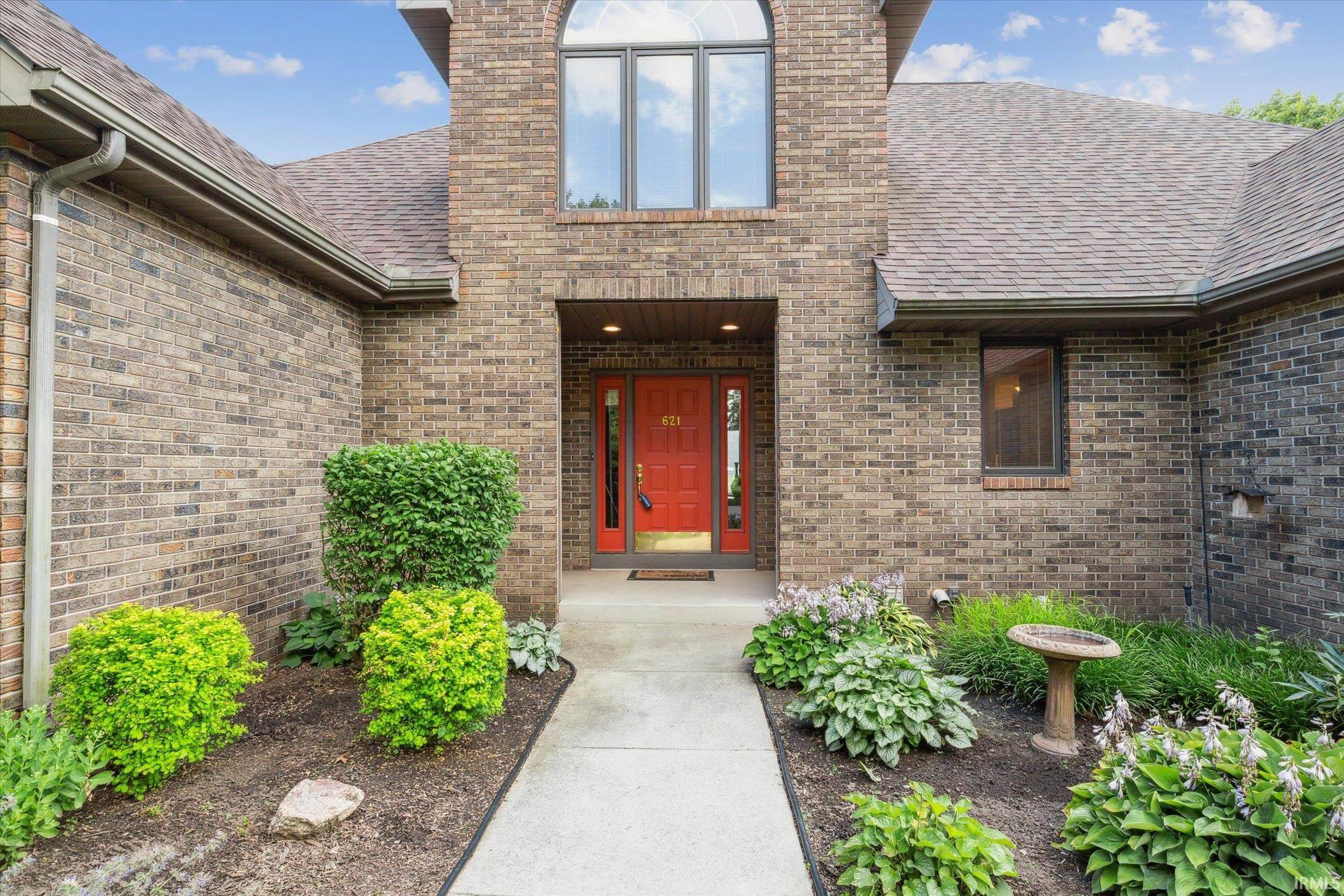 621 Amberwood