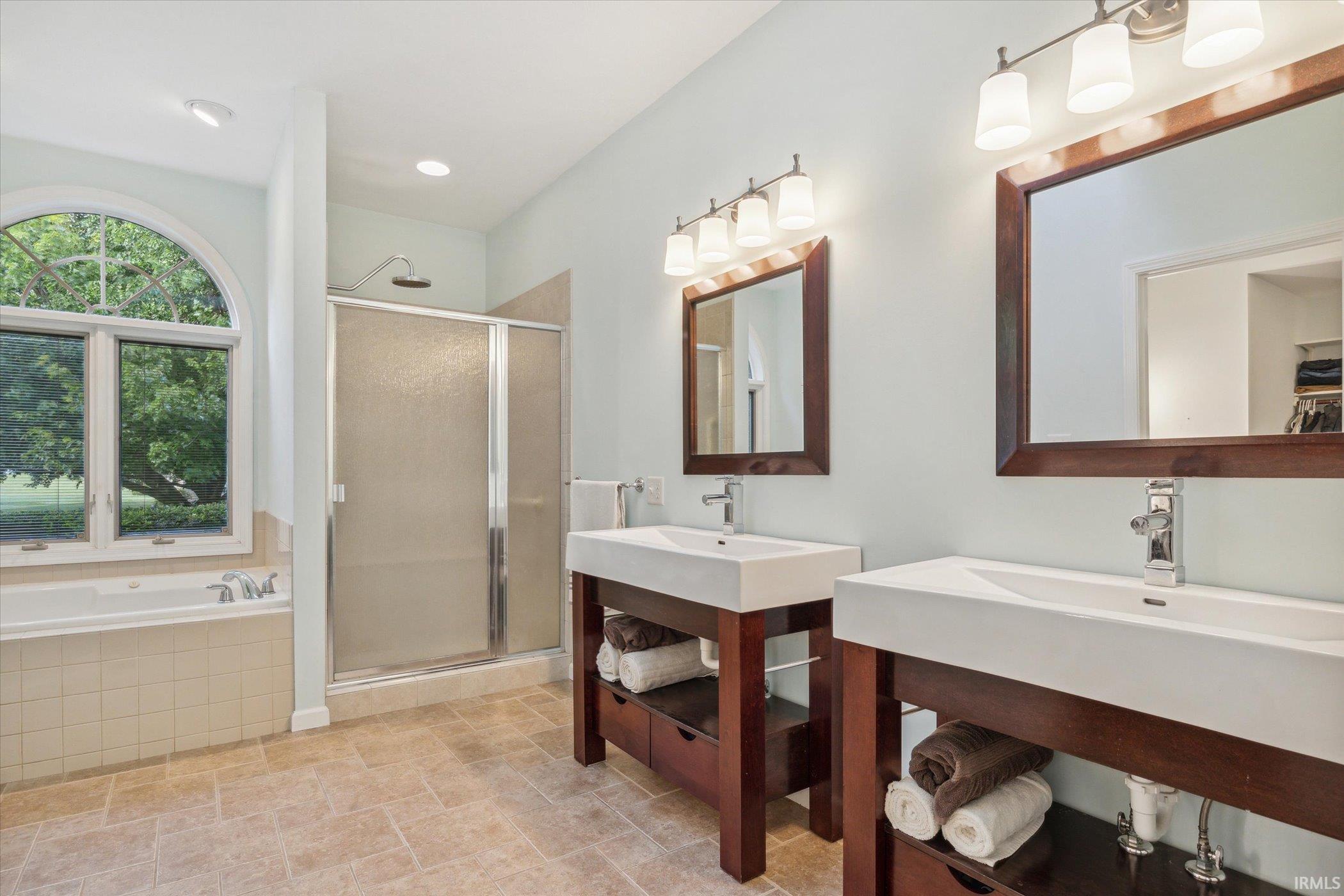 621 Amberwood