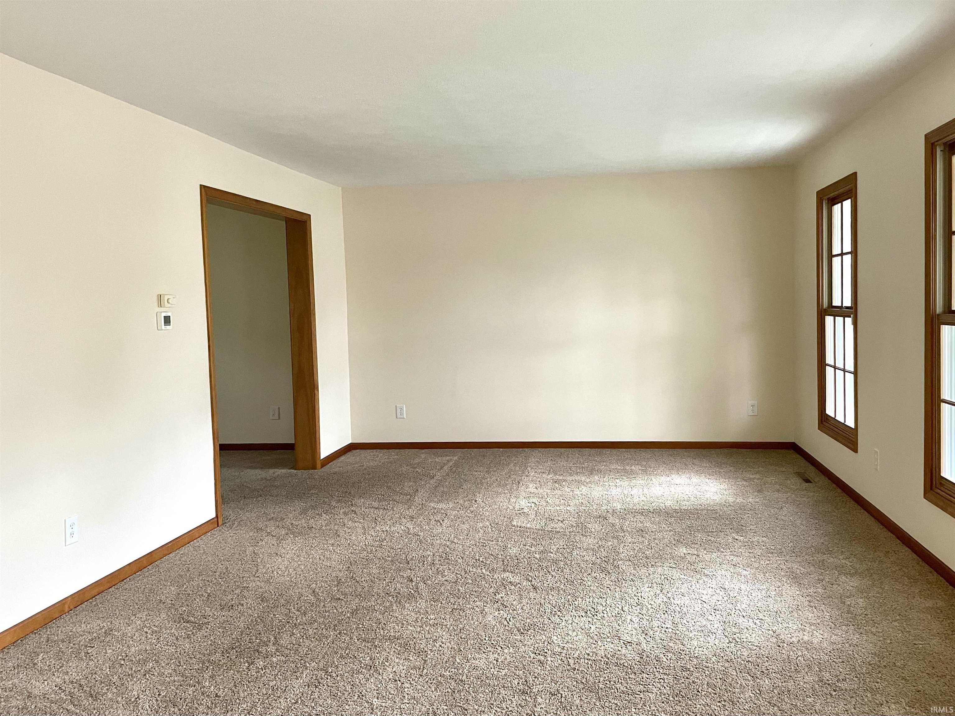18082 Courtland