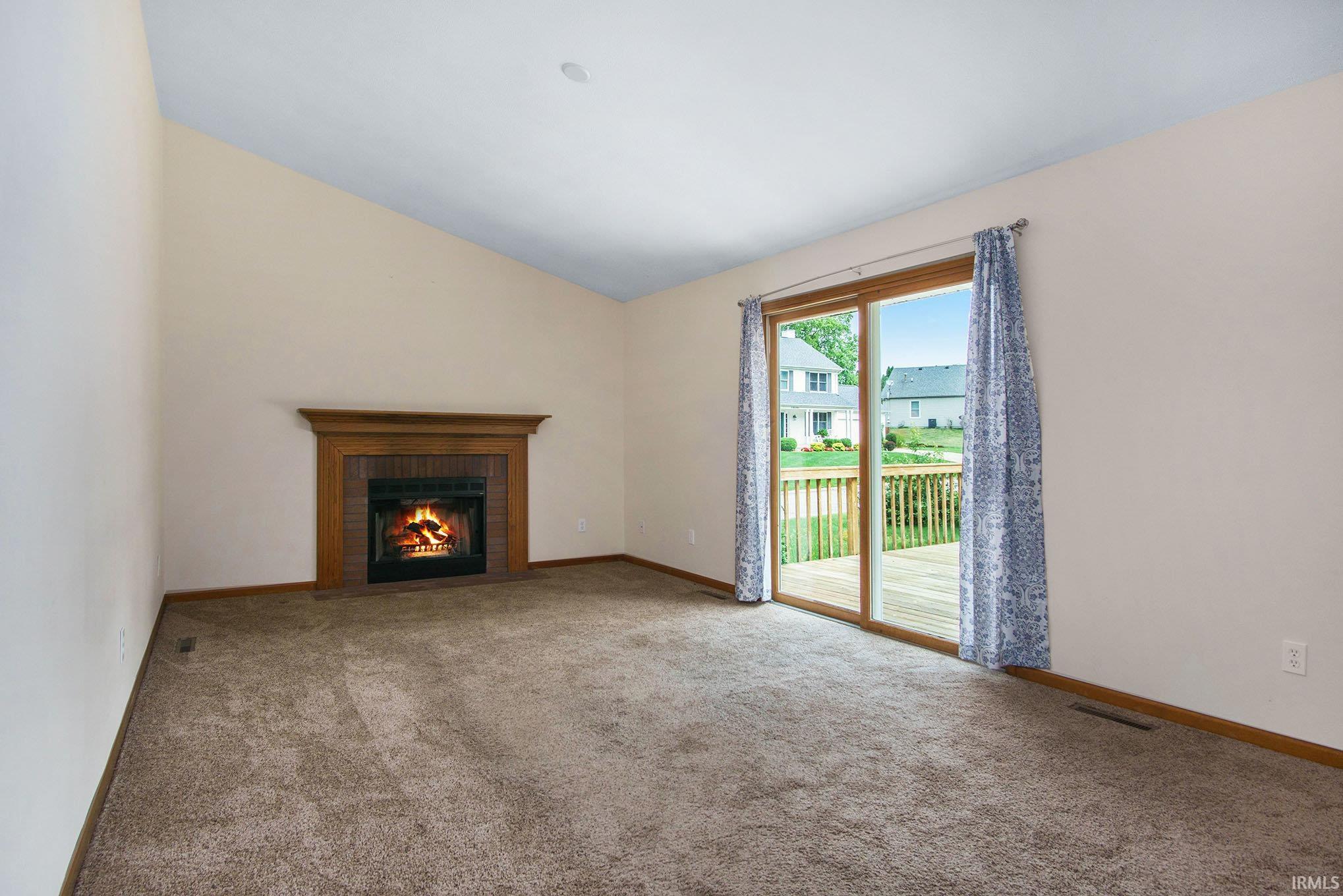 18082 Courtland