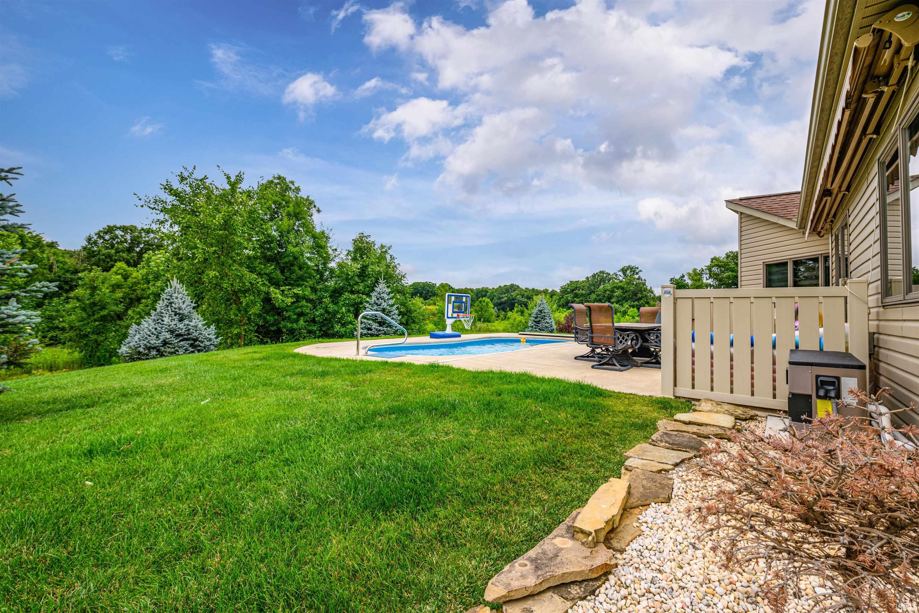 11291 Belleharbour