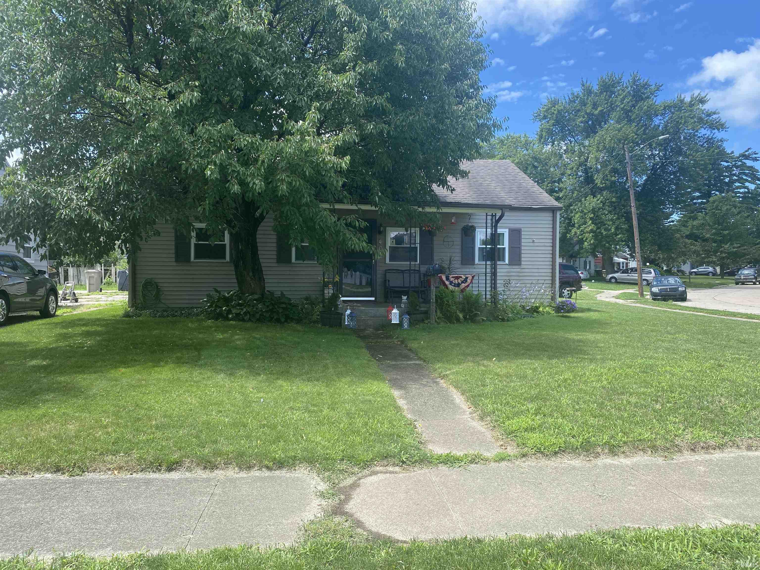 402 Chippewa