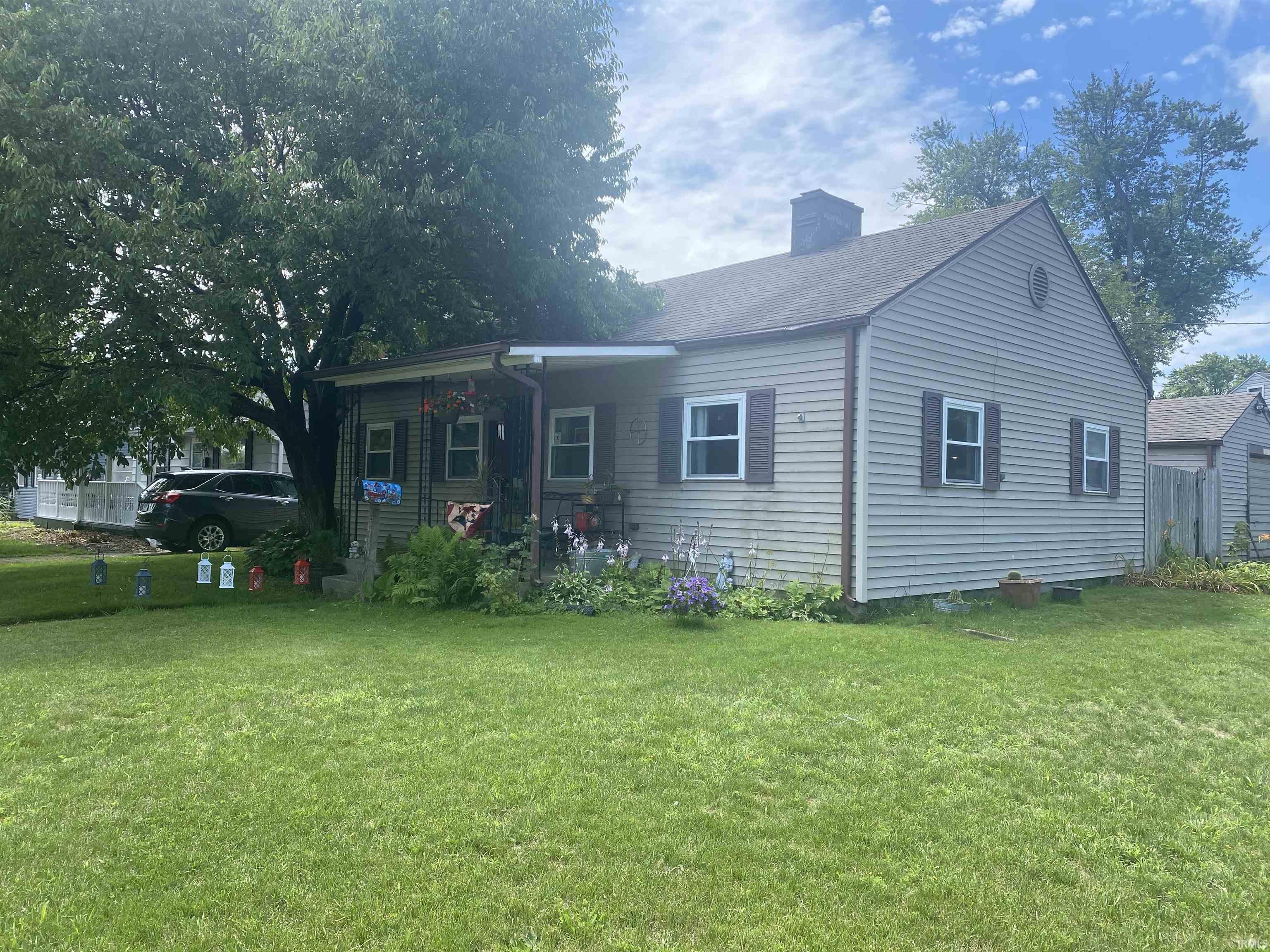 402 Chippewa