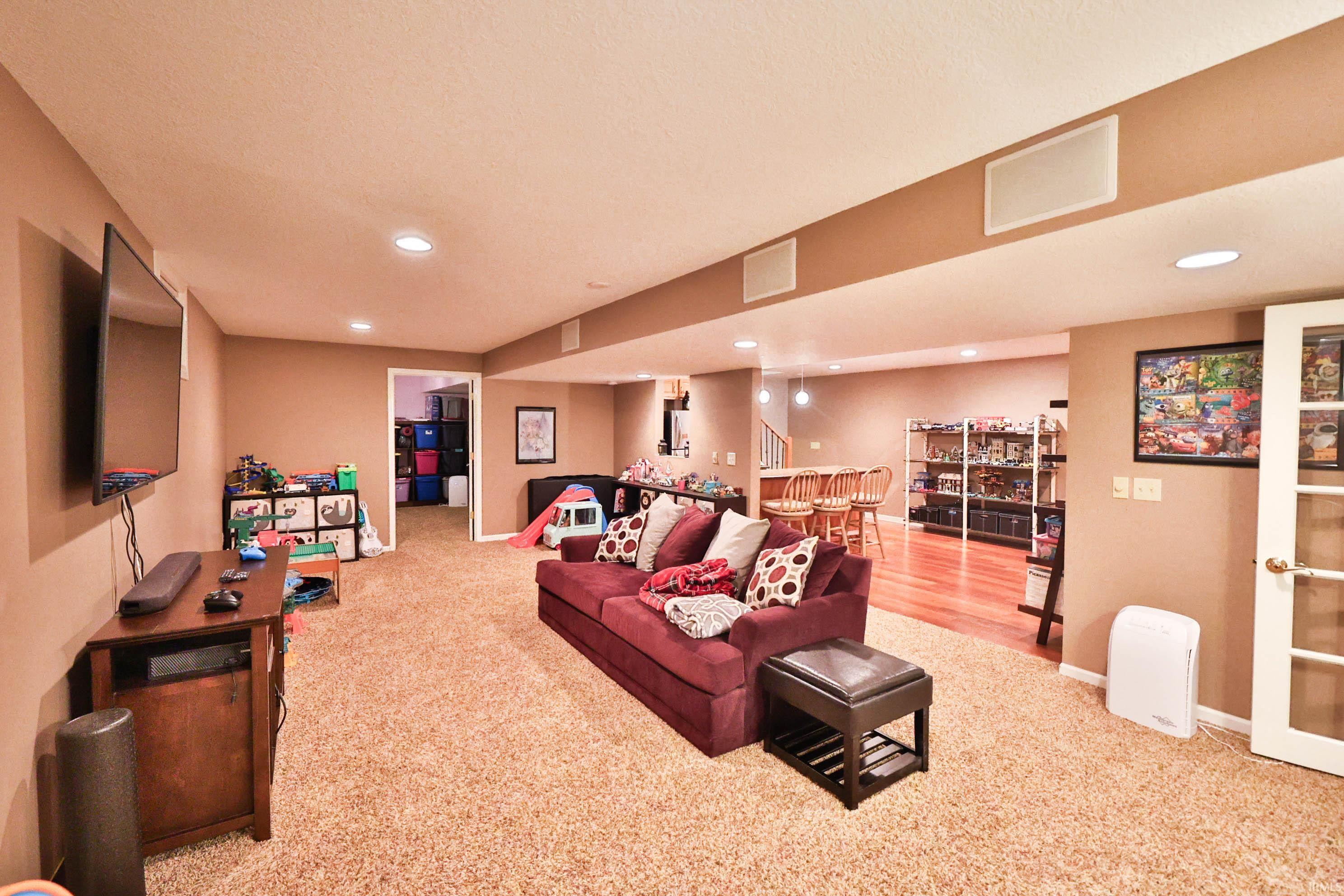 8110 Chapel Hill