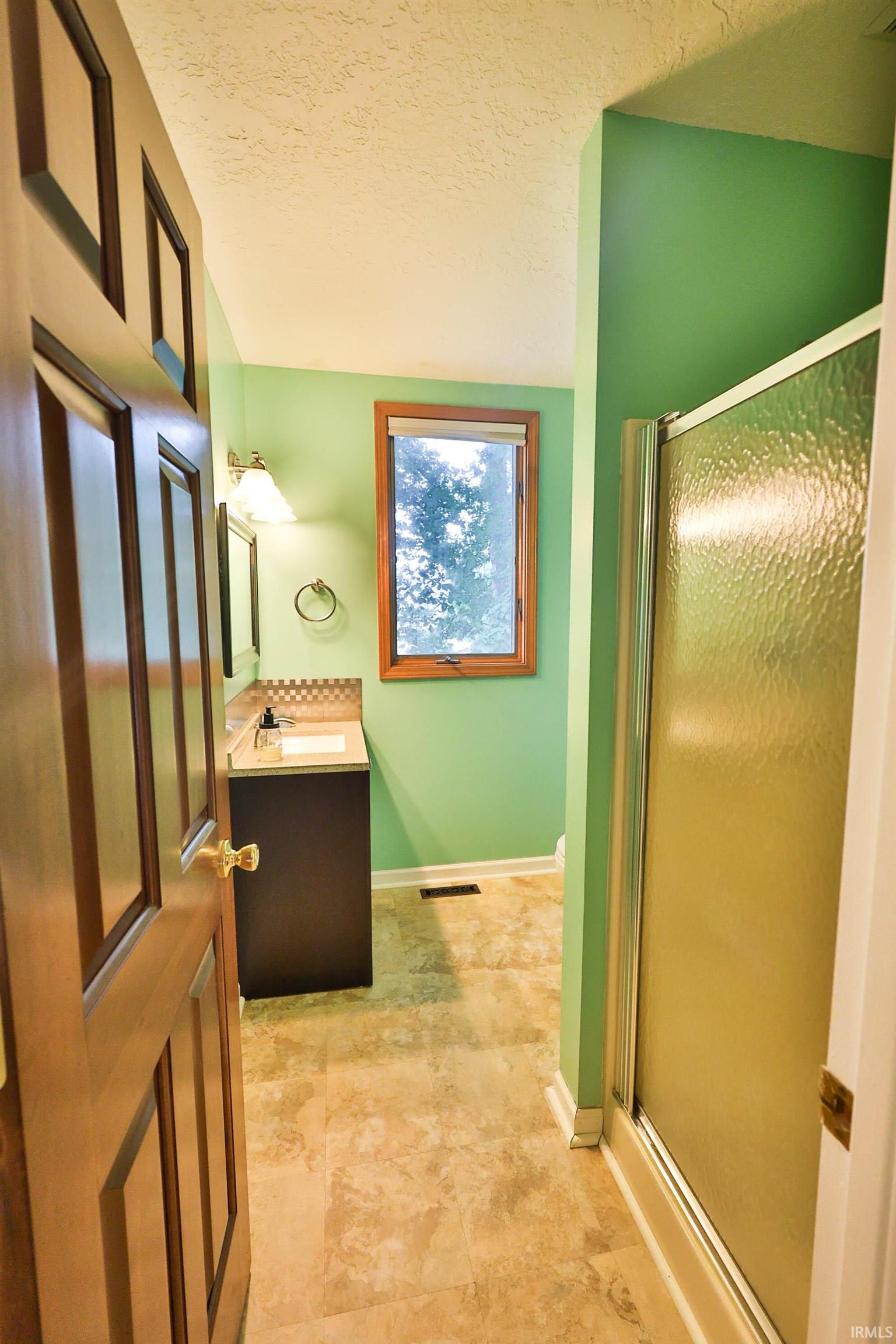 8110 Chapel Hill