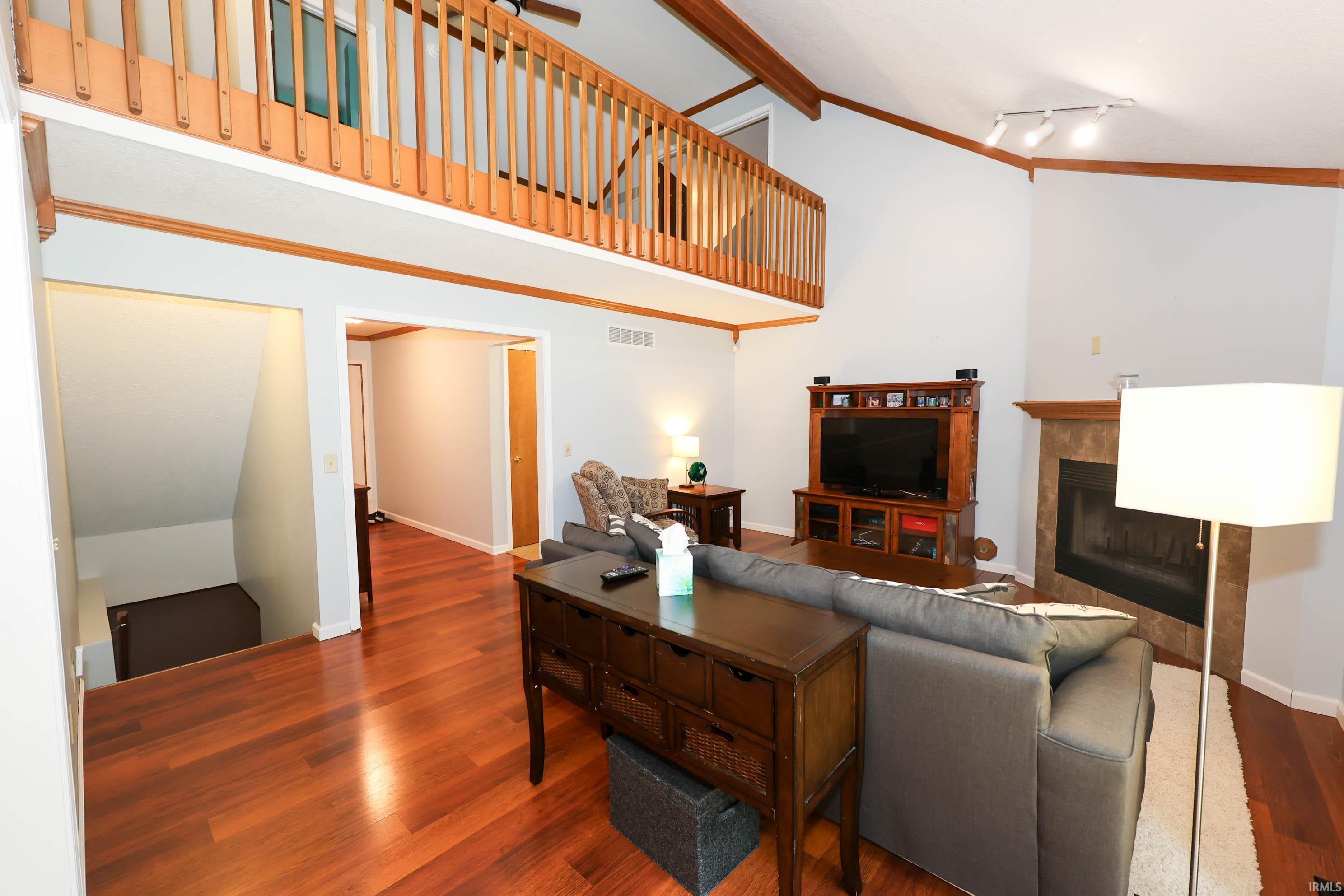 8110 Chapel Hill