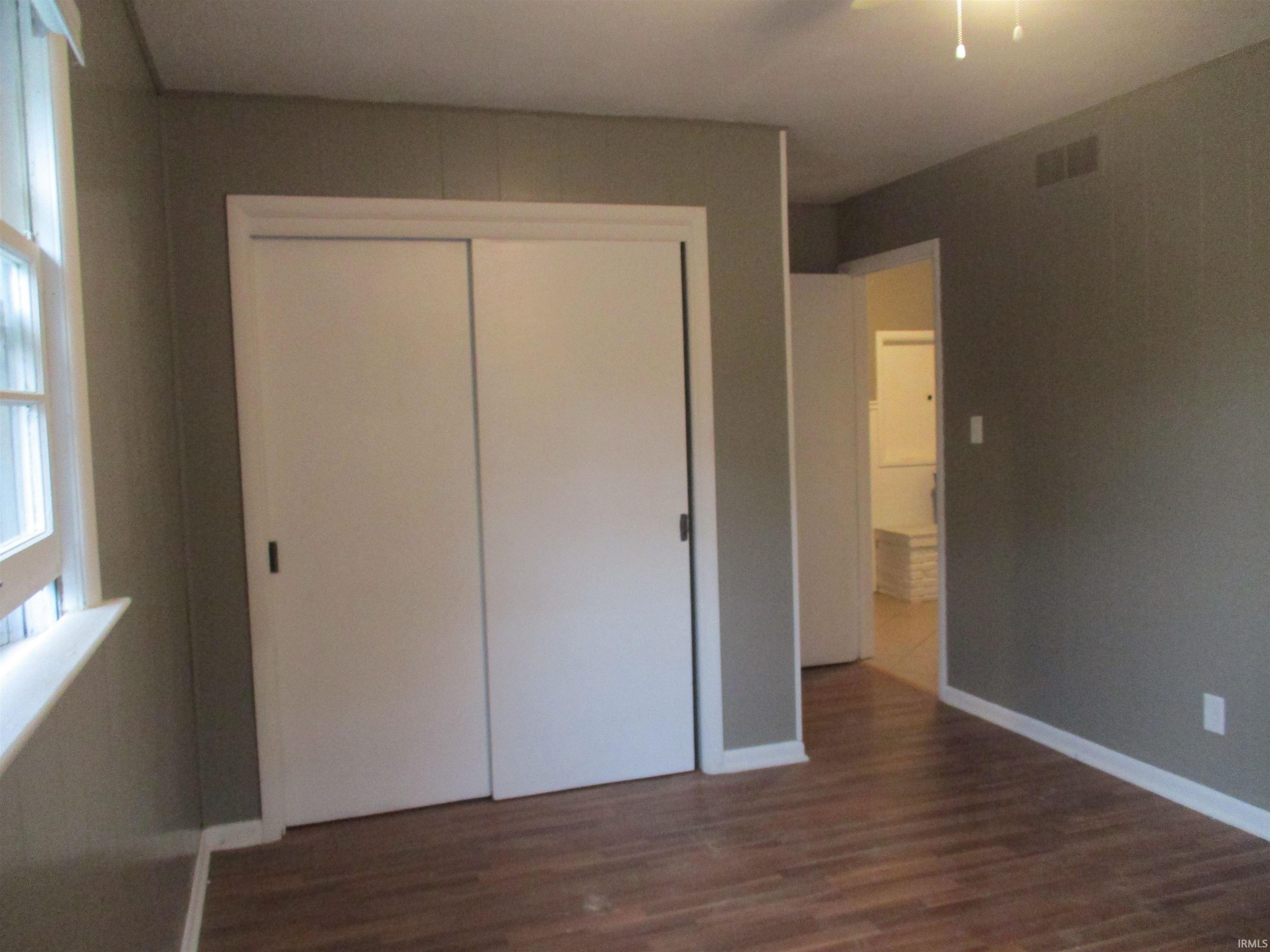 2320 Leesmoor