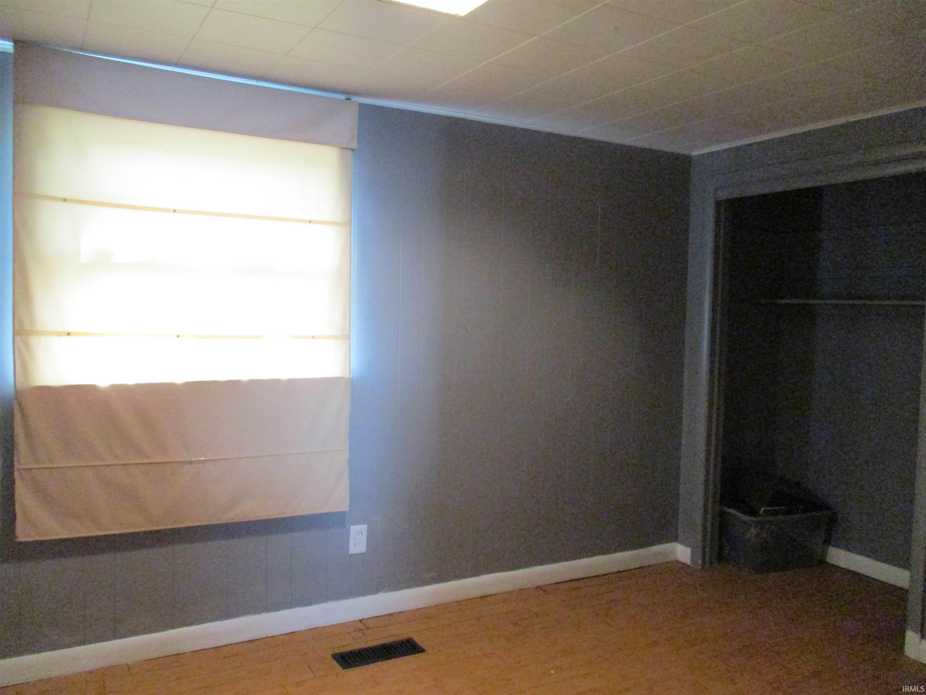 2320 Leesmoor
