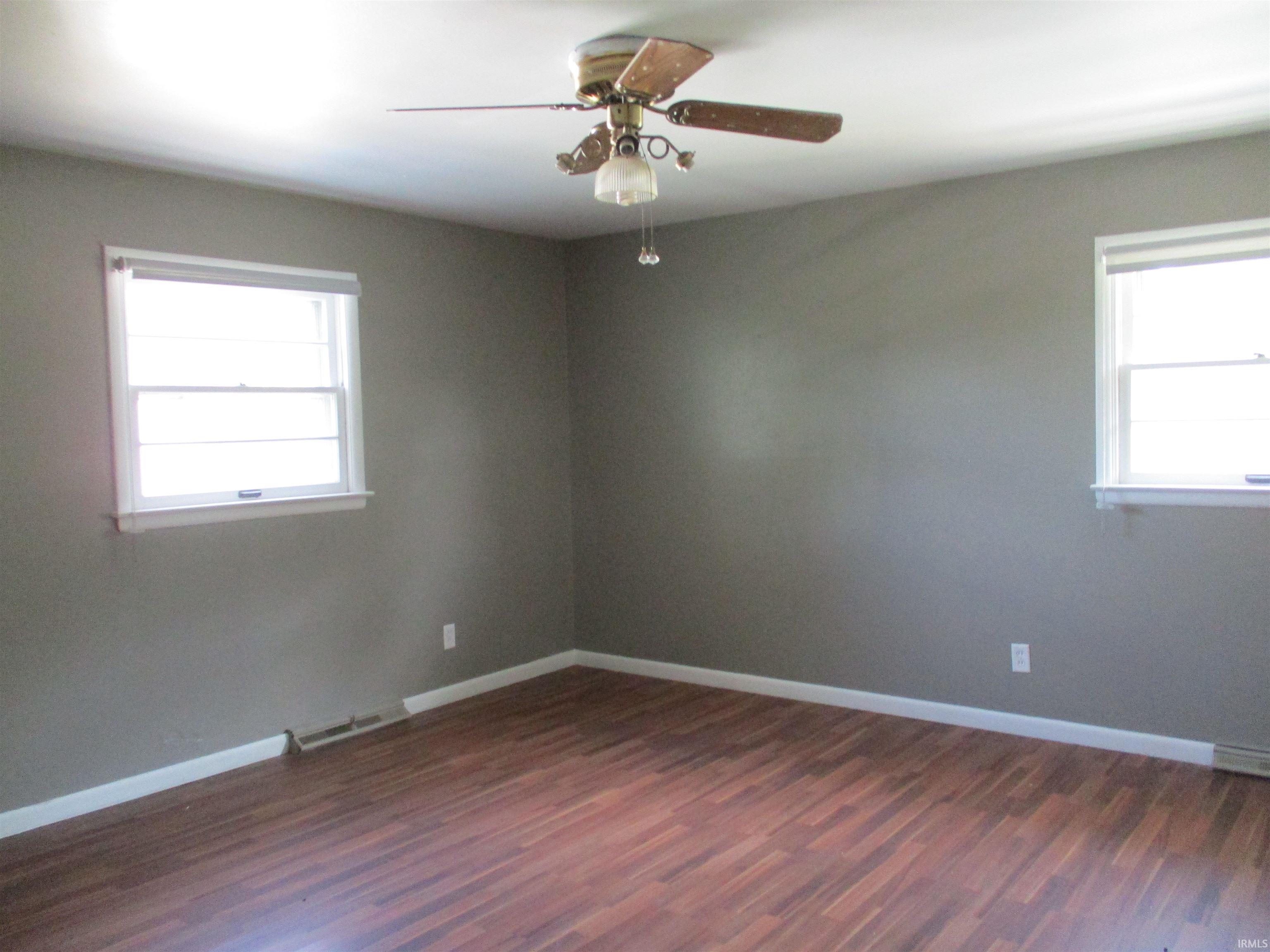 2320 Leesmoor