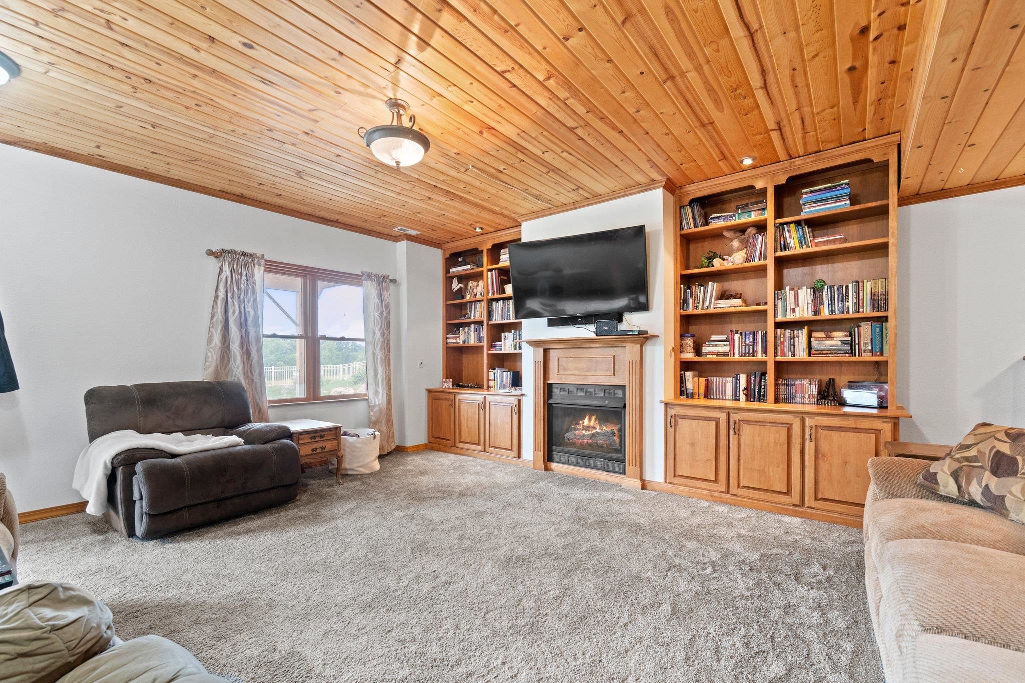 738 County Road 71