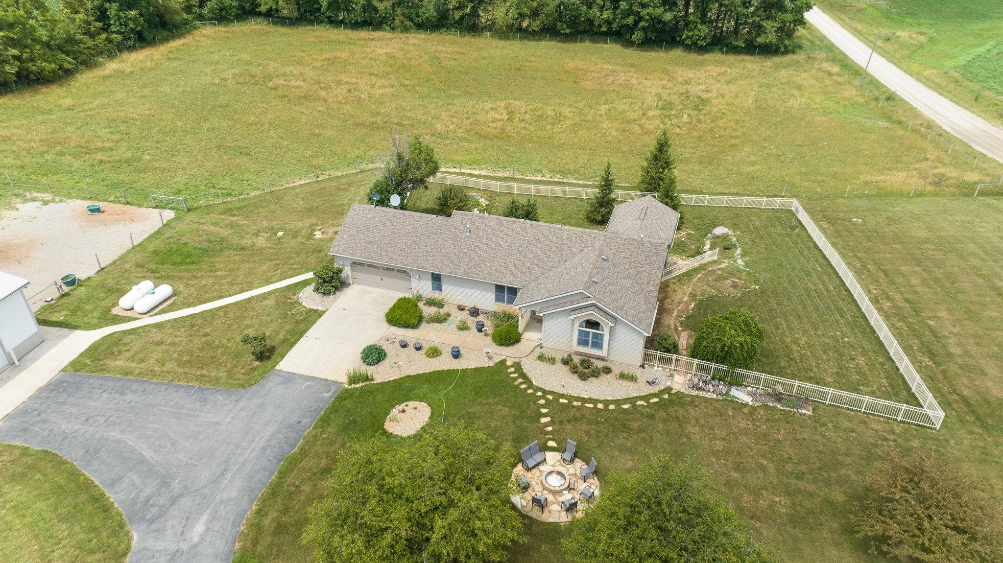 738 County Road 71