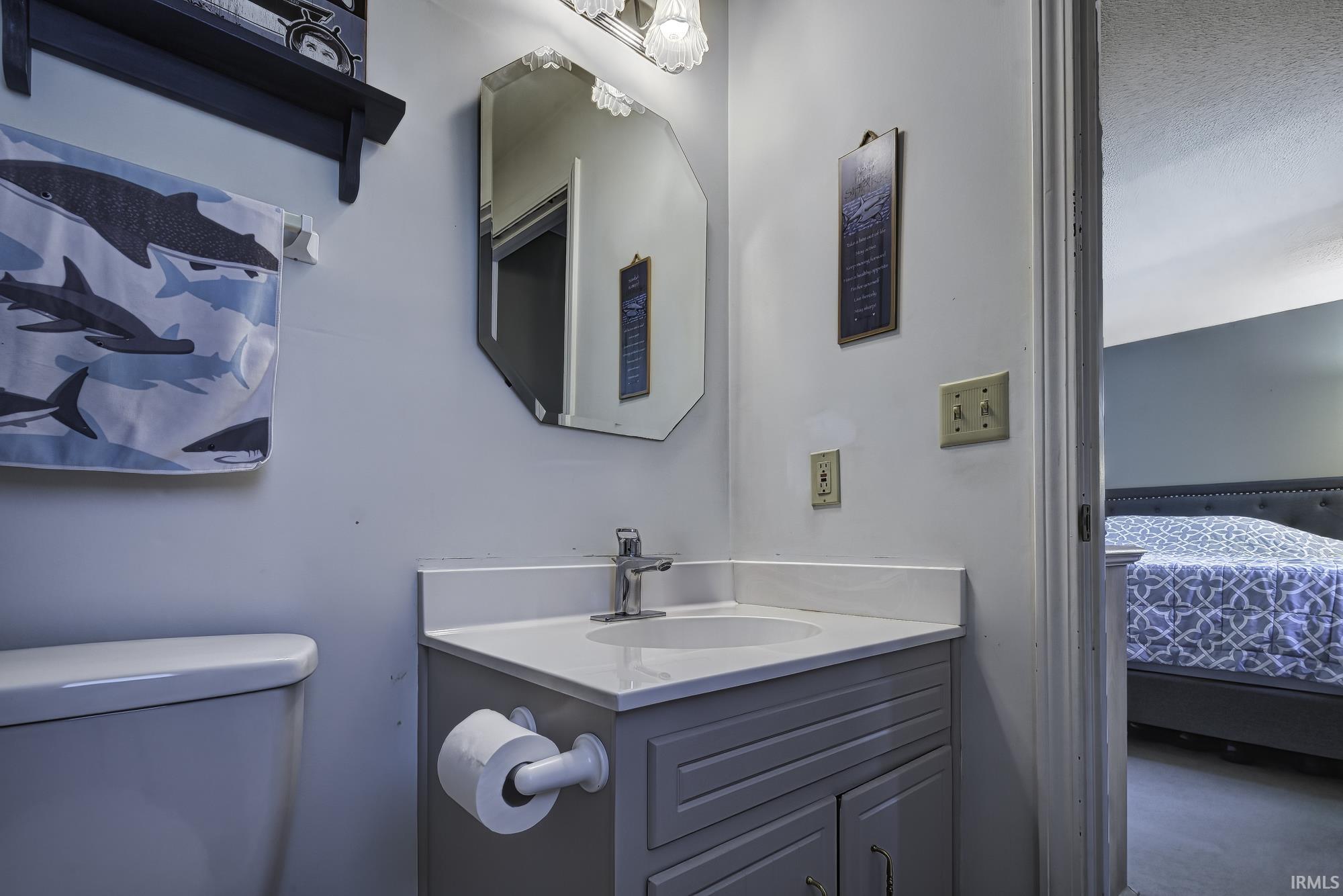 9802 Silver Shore