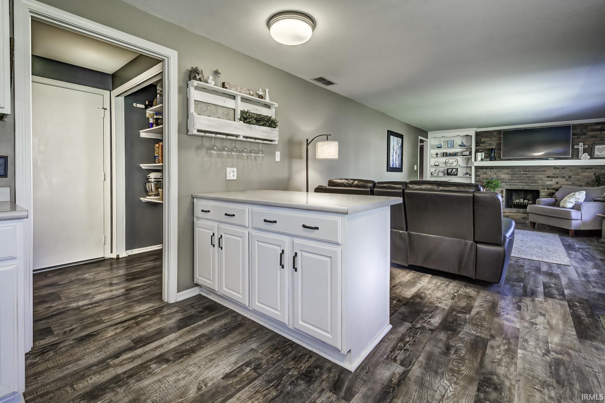 9802 Silver Shore