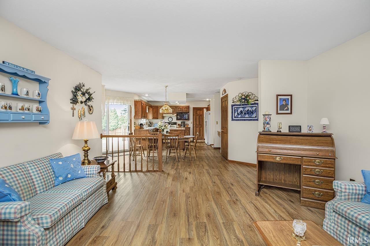 22328 Pepperwood