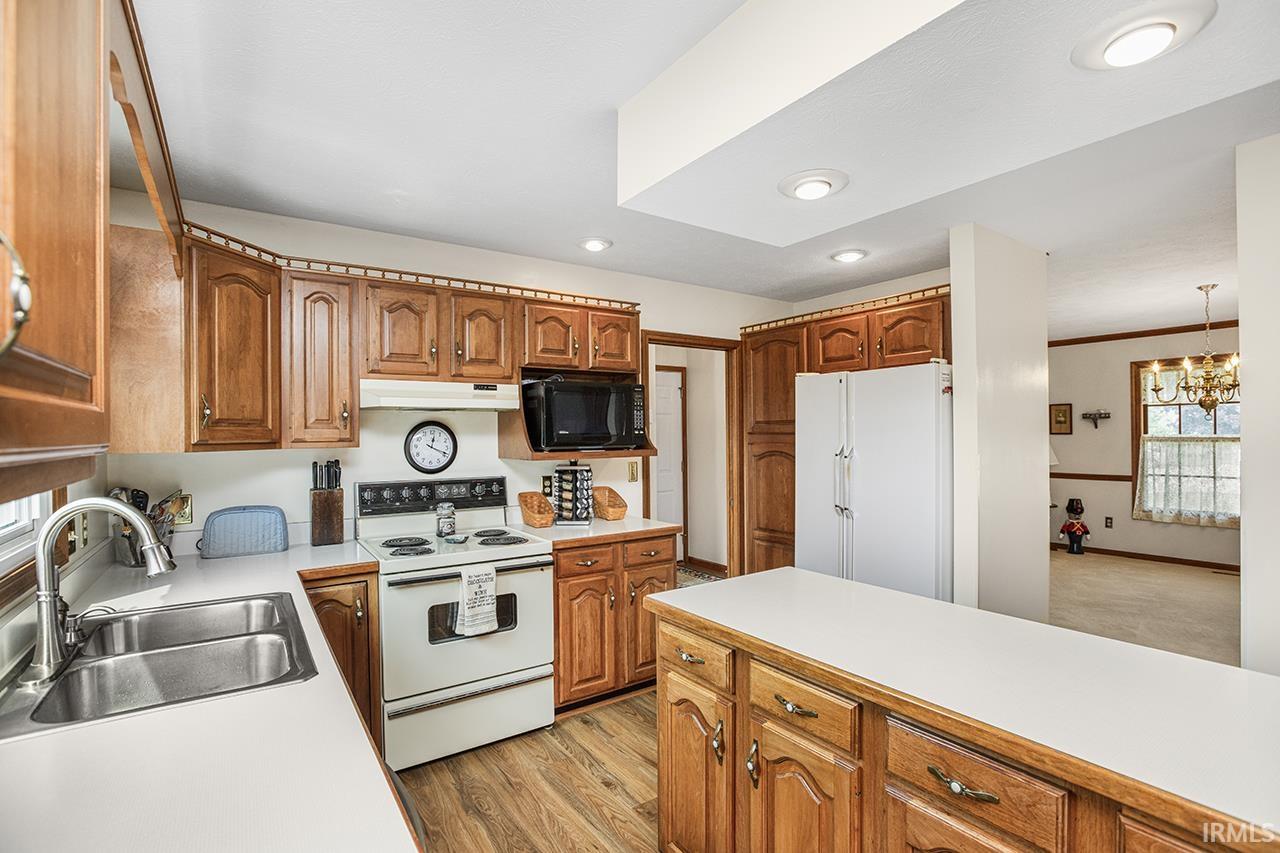 22328 Pepperwood