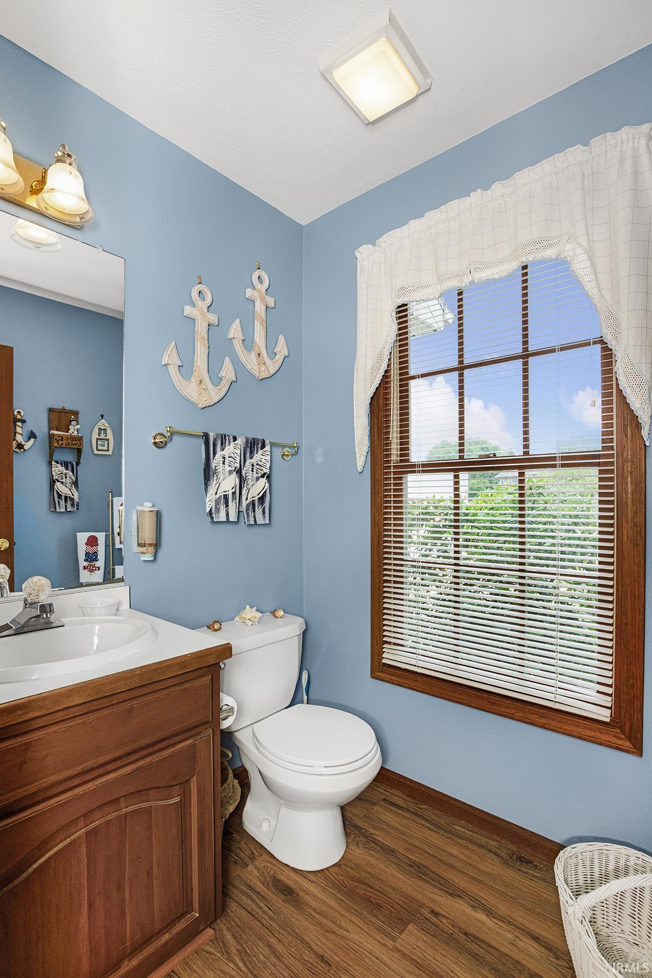 22328 Pepperwood