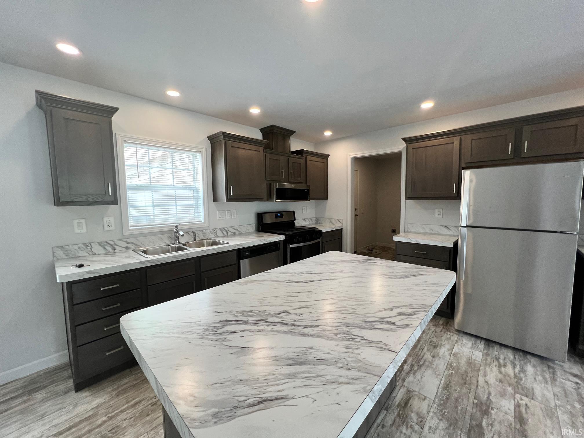 1639 Huron