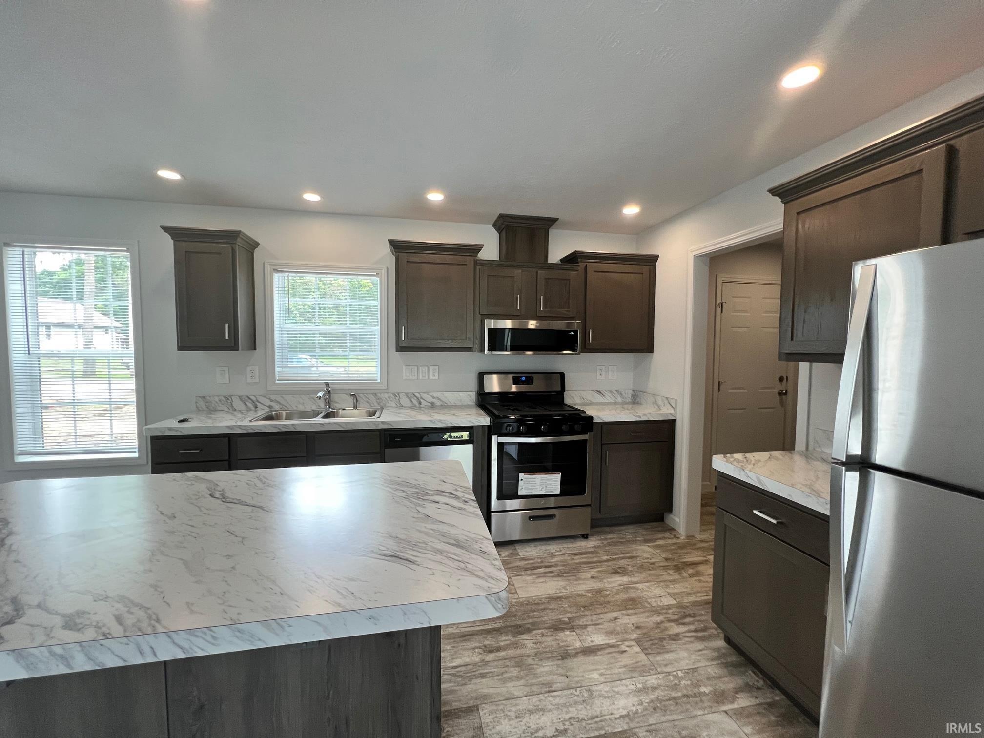 1639 Huron
