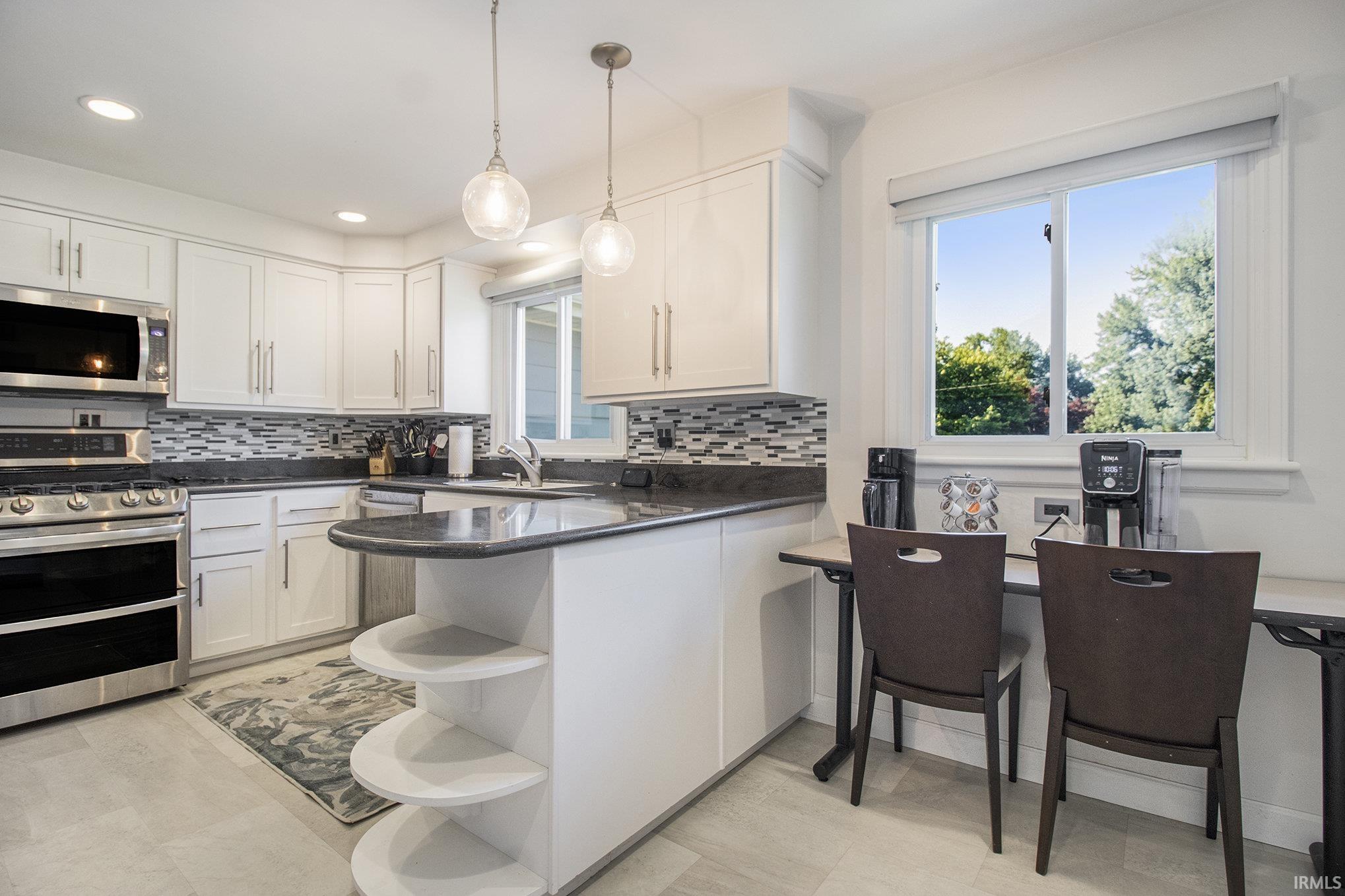 1715 Southwood