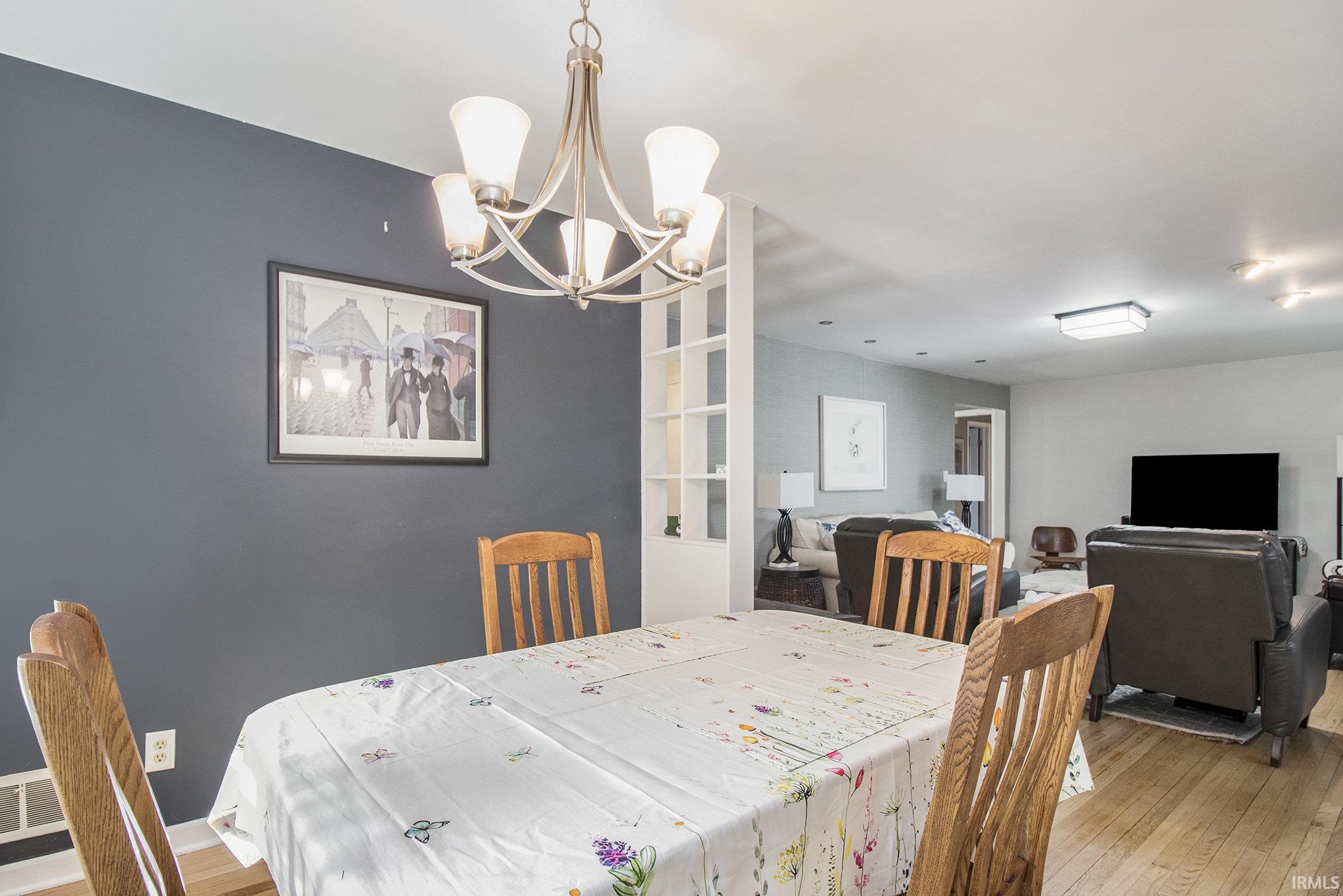 1715 Southwood