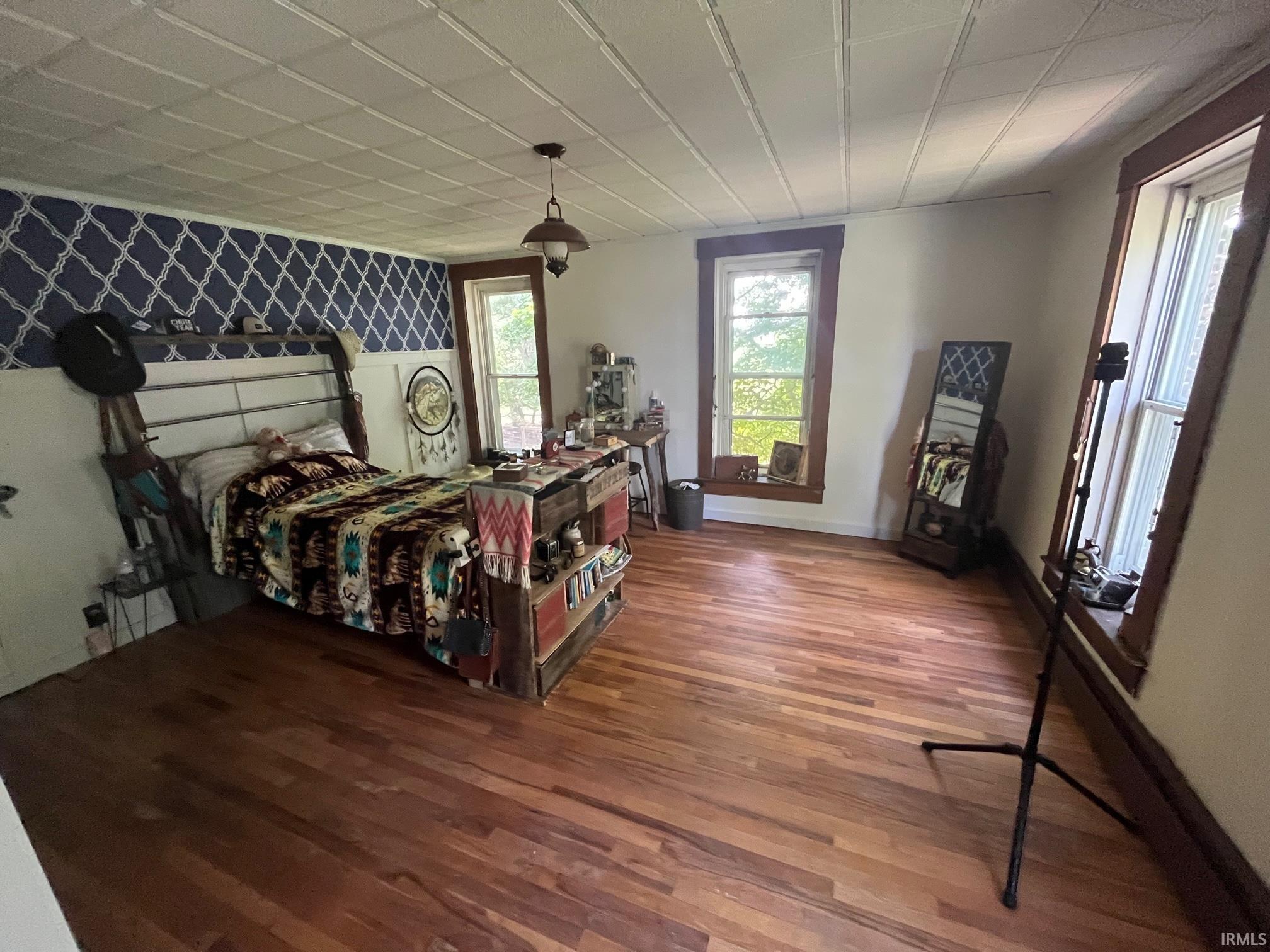 952 State Road 13