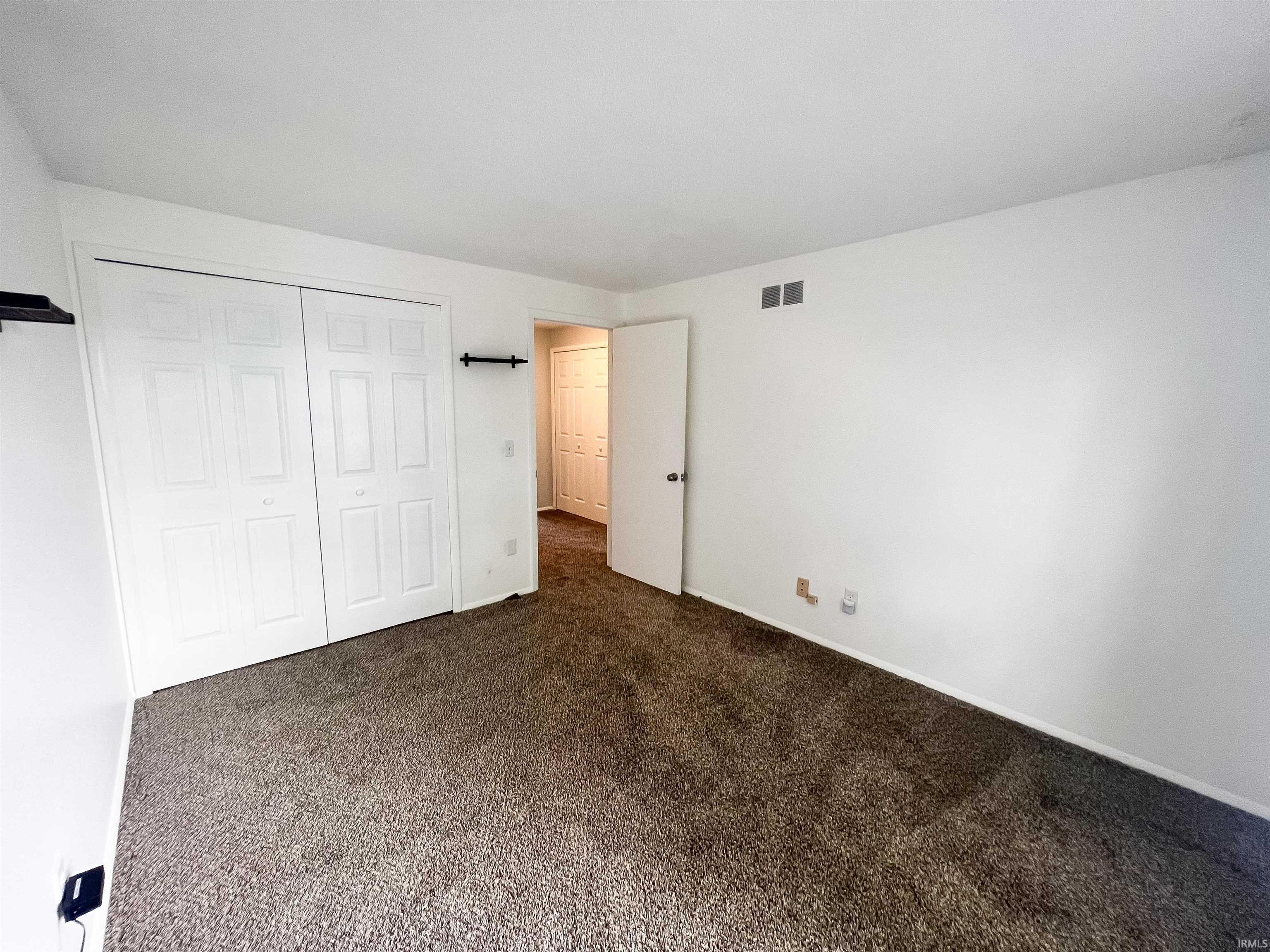 2127 Bayside