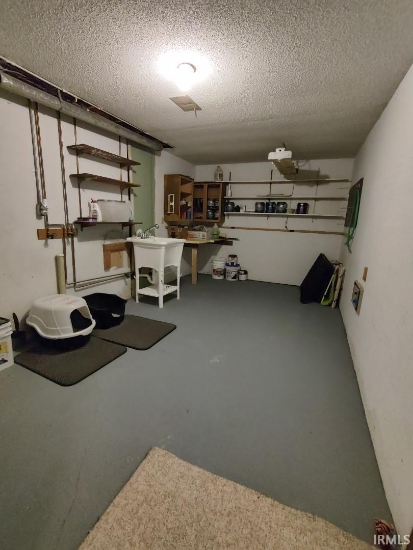 2127 Bayside
