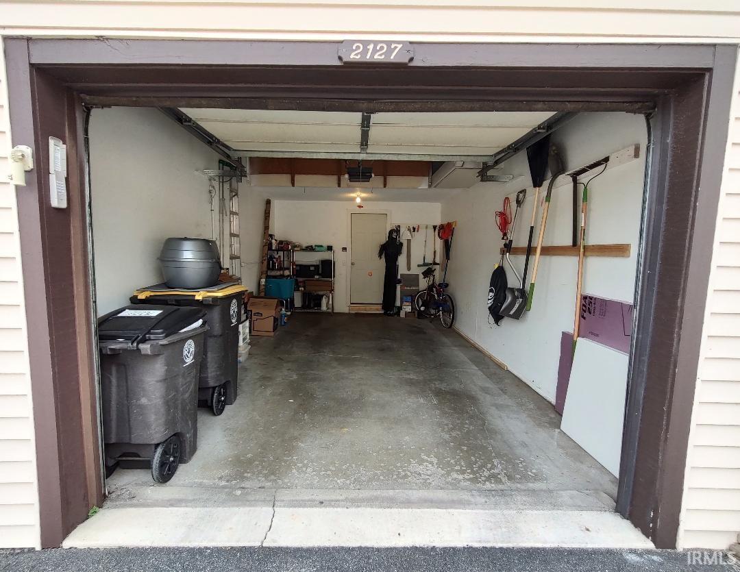 2127 Bayside