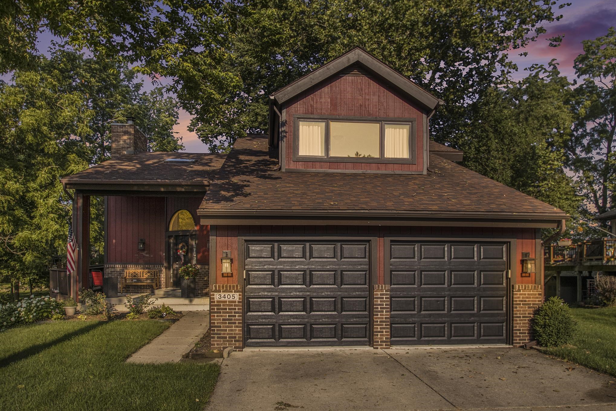 3405 Greenwood
