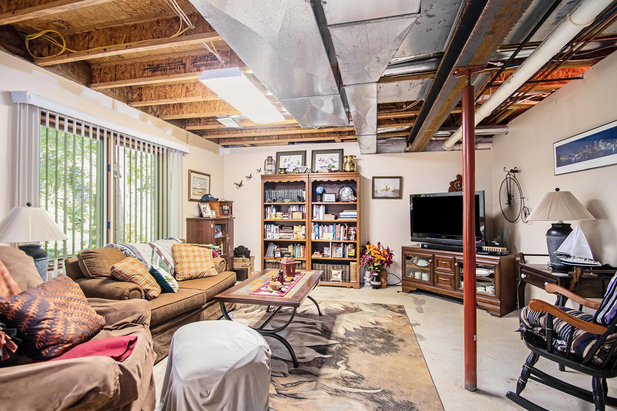 3405 Greenwood