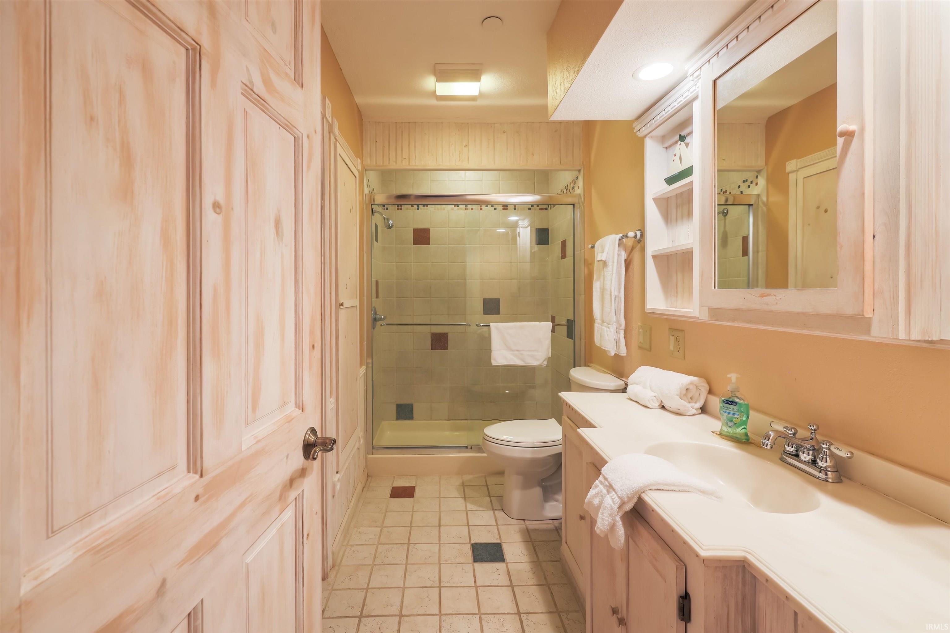 319 Jefferson, Apt 127