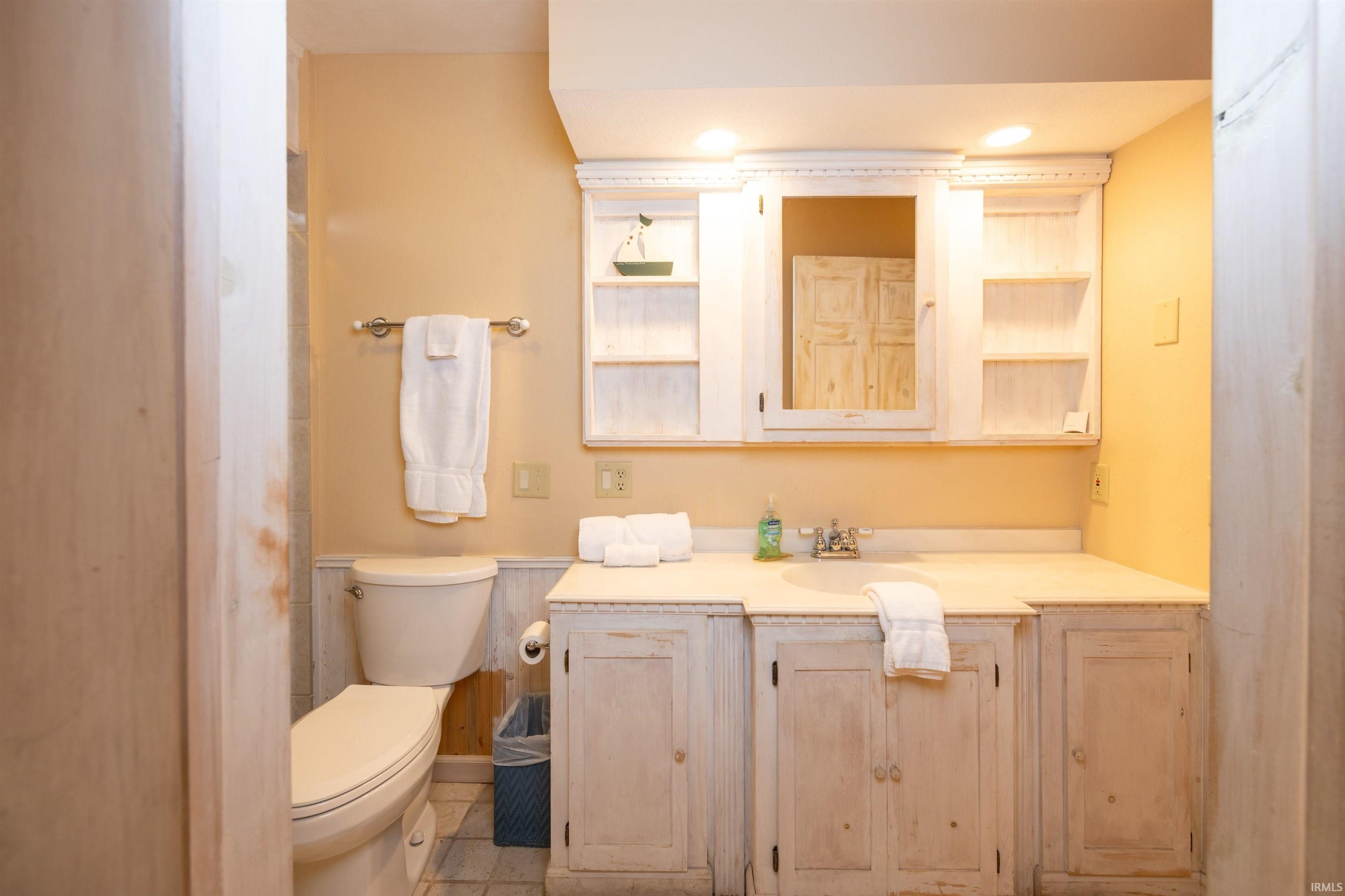 319 Jefferson, Apt 127