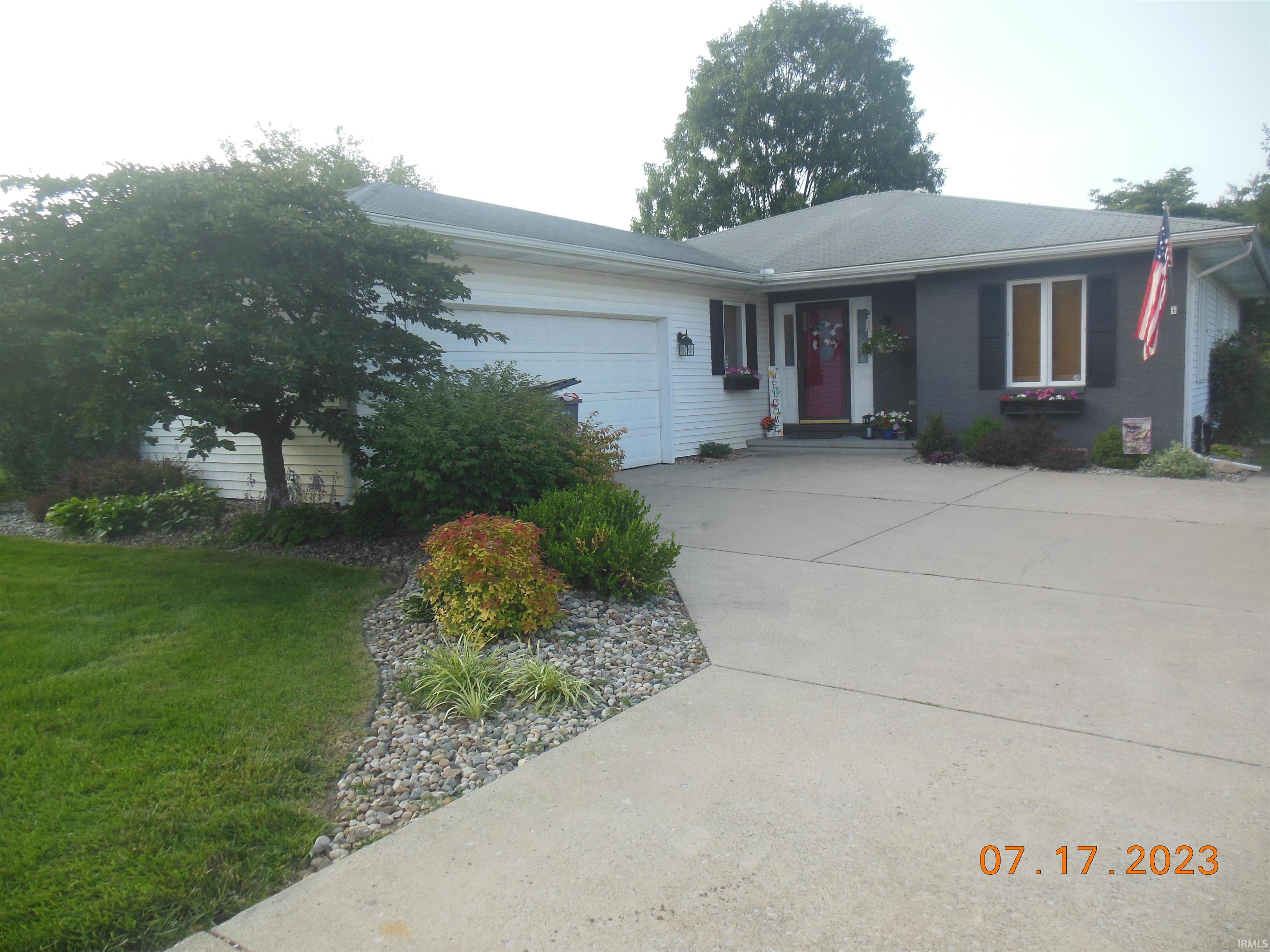 11609 Strohm N