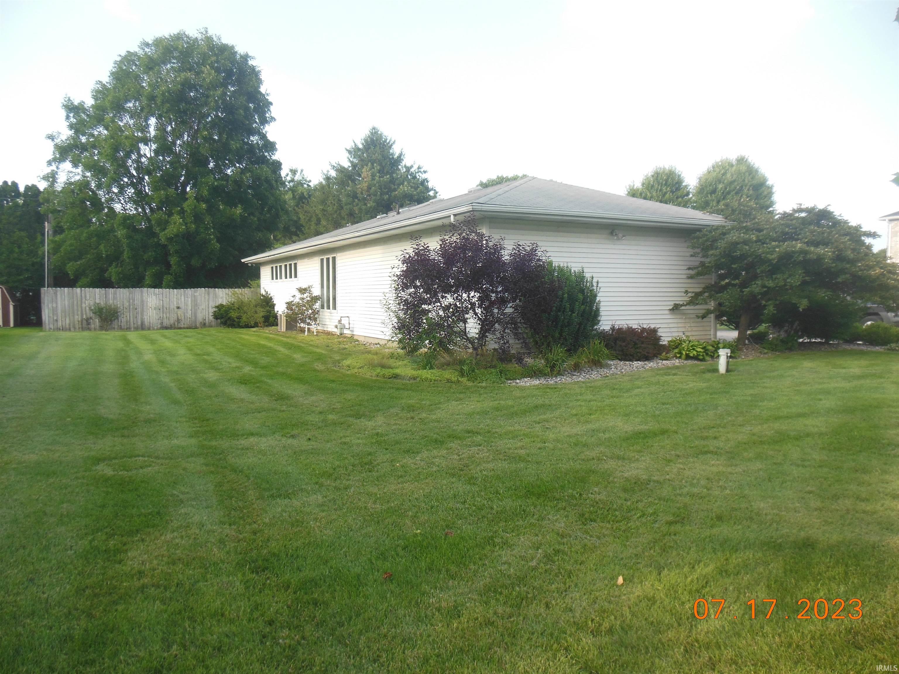 11609 Strohm N