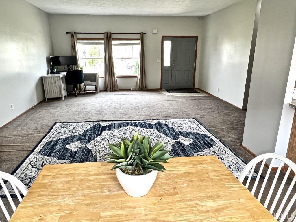 301 Forrest Park