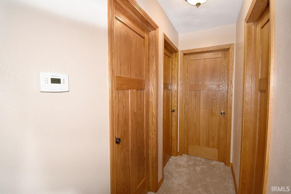 18364 Wee Acres